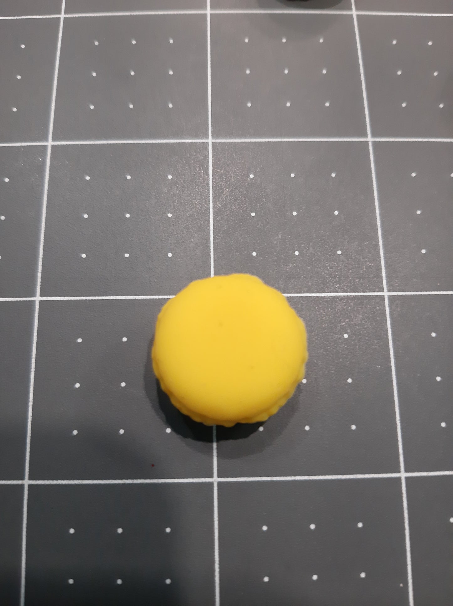 Macaroon~ stitch stoppers