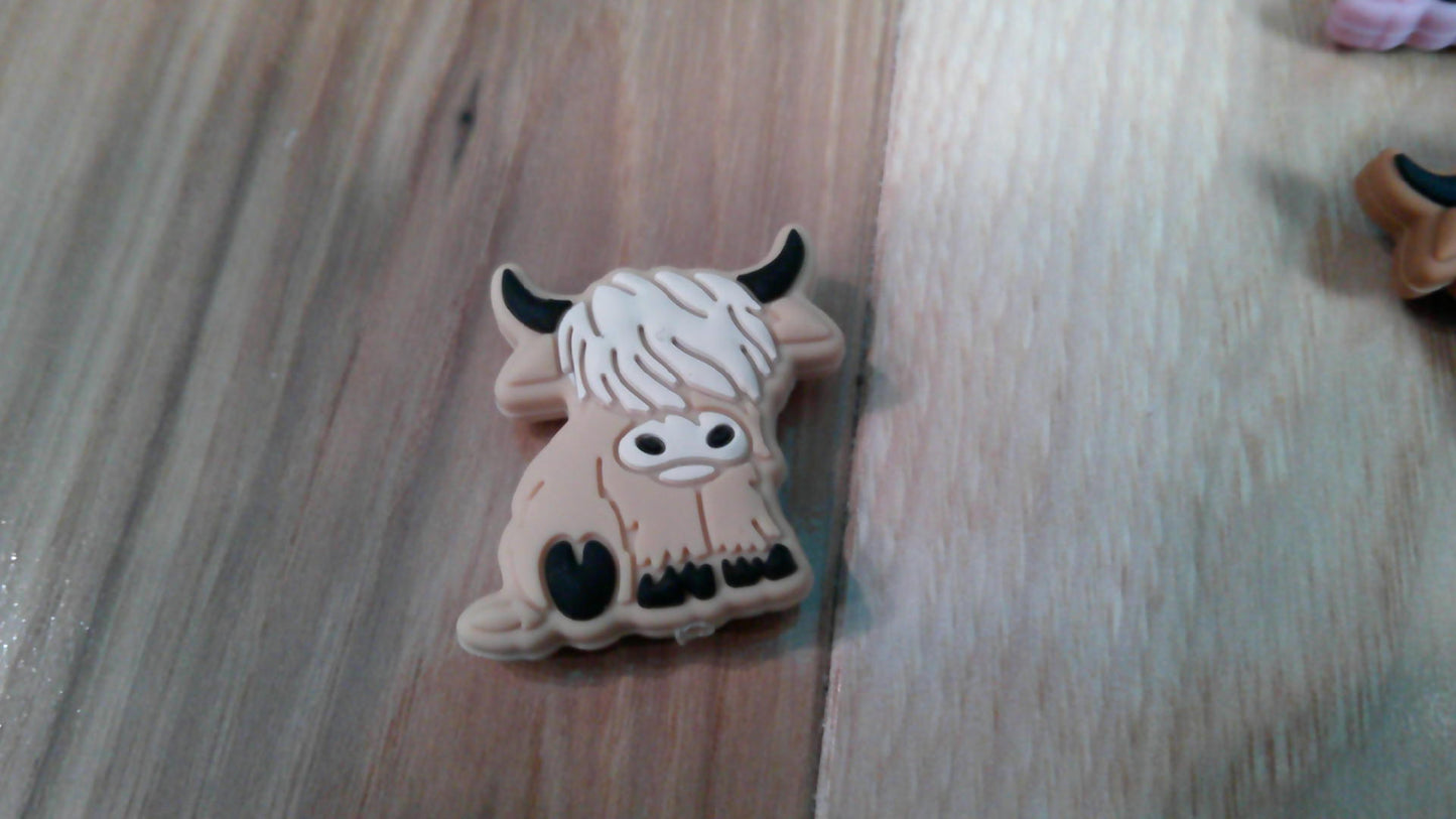 Highland Cows ~ stitch stoppers