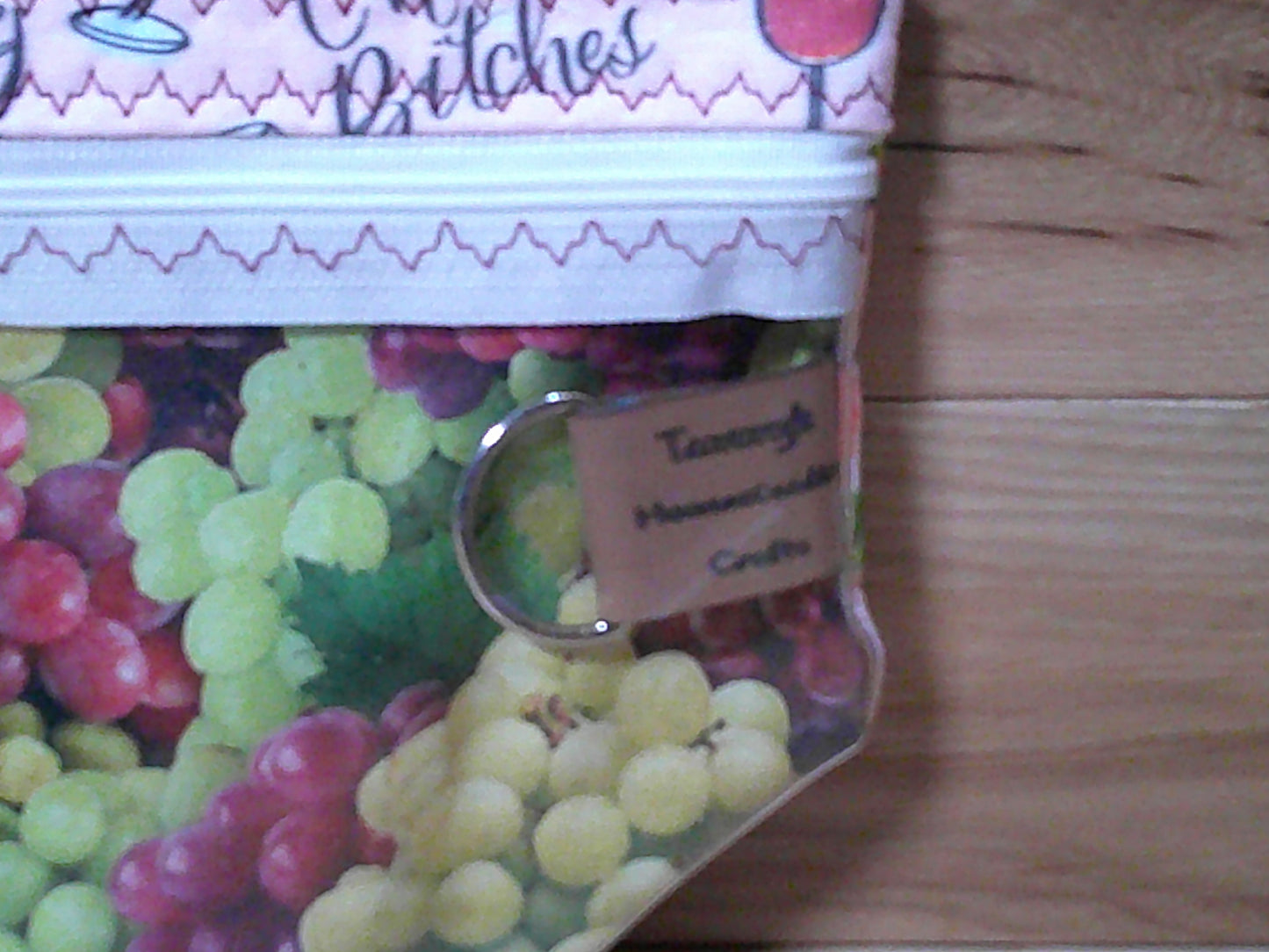 Wine bottles w/ grapes ~ project bags