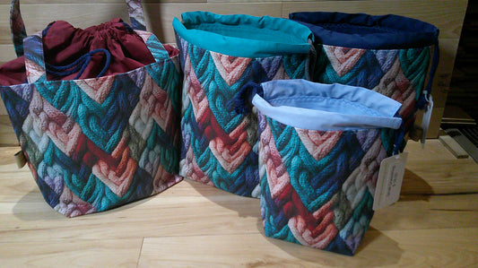 "V" shaped knitted cables ~ project bags