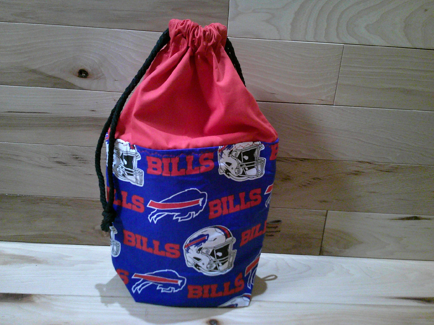 Buffalo Bills w/ red inside project bags