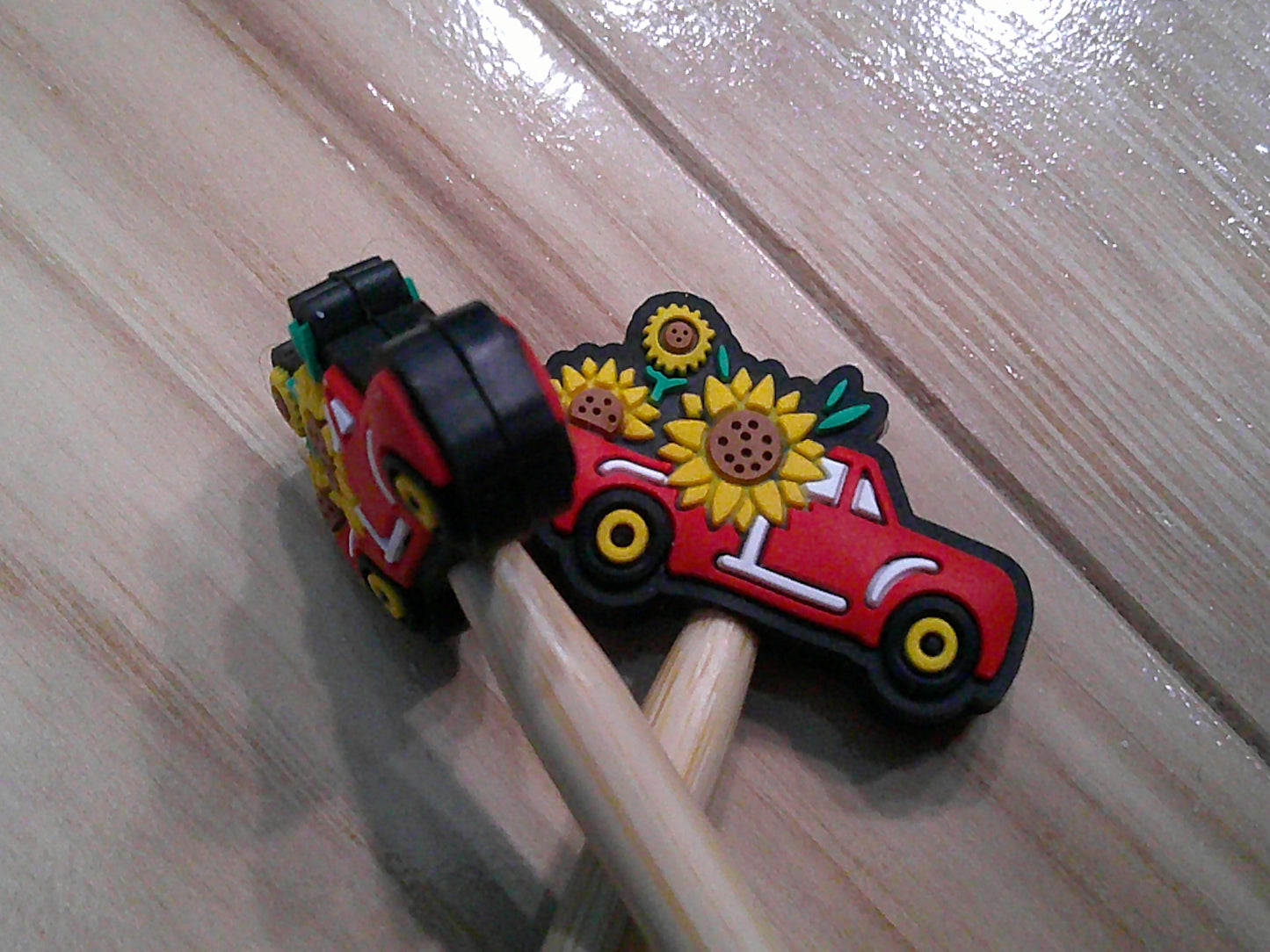 Red Truck w/ Sunflowers ~ stitch stoppers