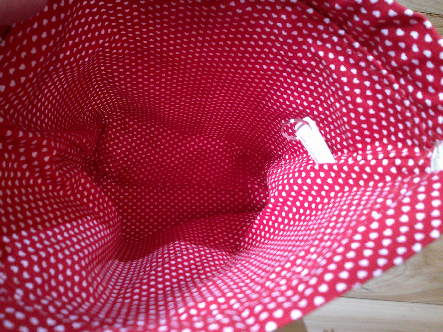 Heart yarn balls w/ knitting needles project bags