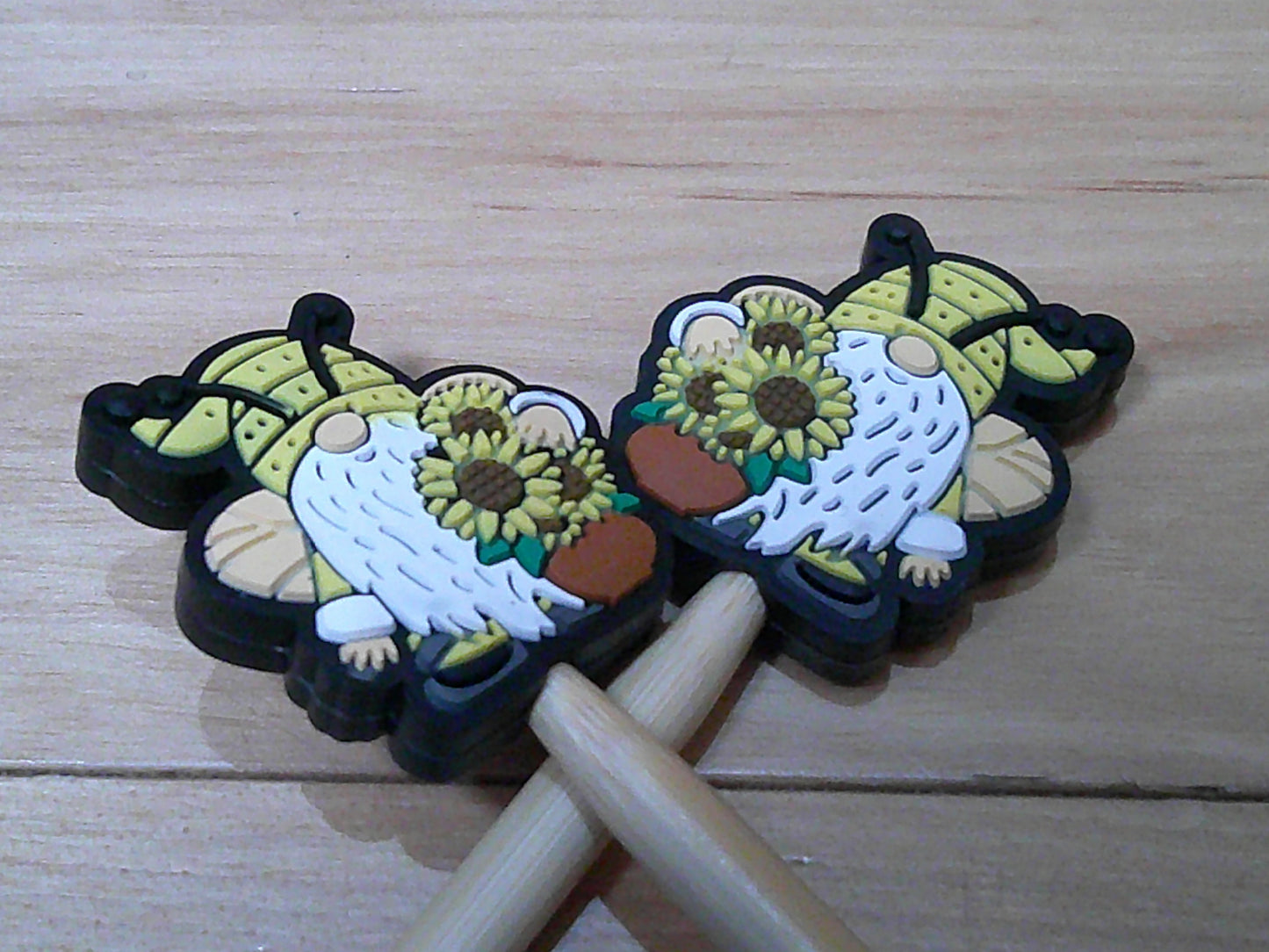Gnome Bee w/ sunflower~ Stitch Stopper