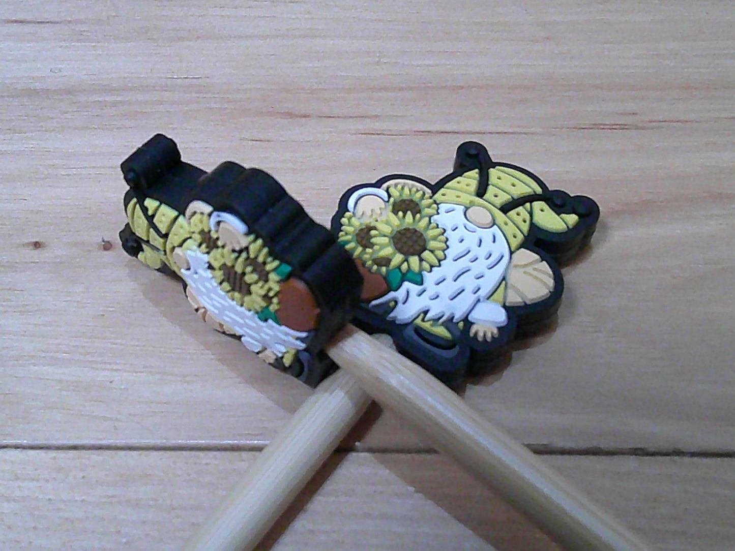 Gnome Bee w/ sunflower~ Stitch Stopper