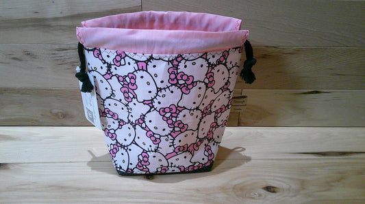 Hello Kitty ~ pink ~ heads w/ black ~ project bag