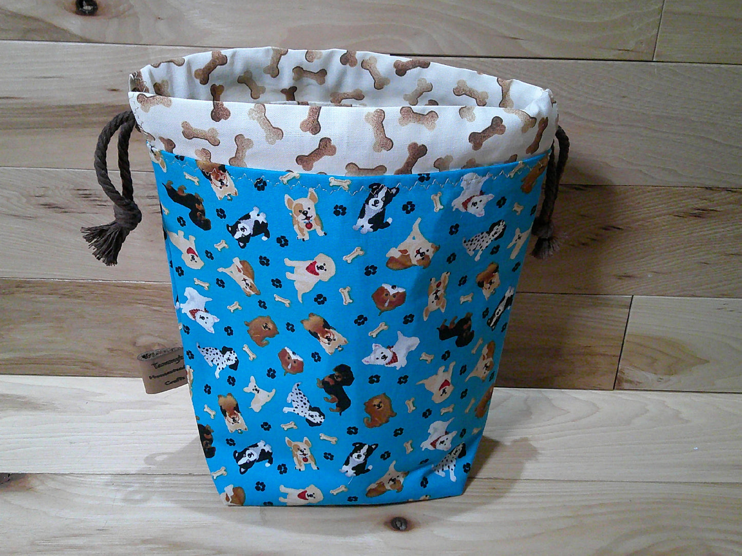 Dogs w/ dog bones ~ project bags