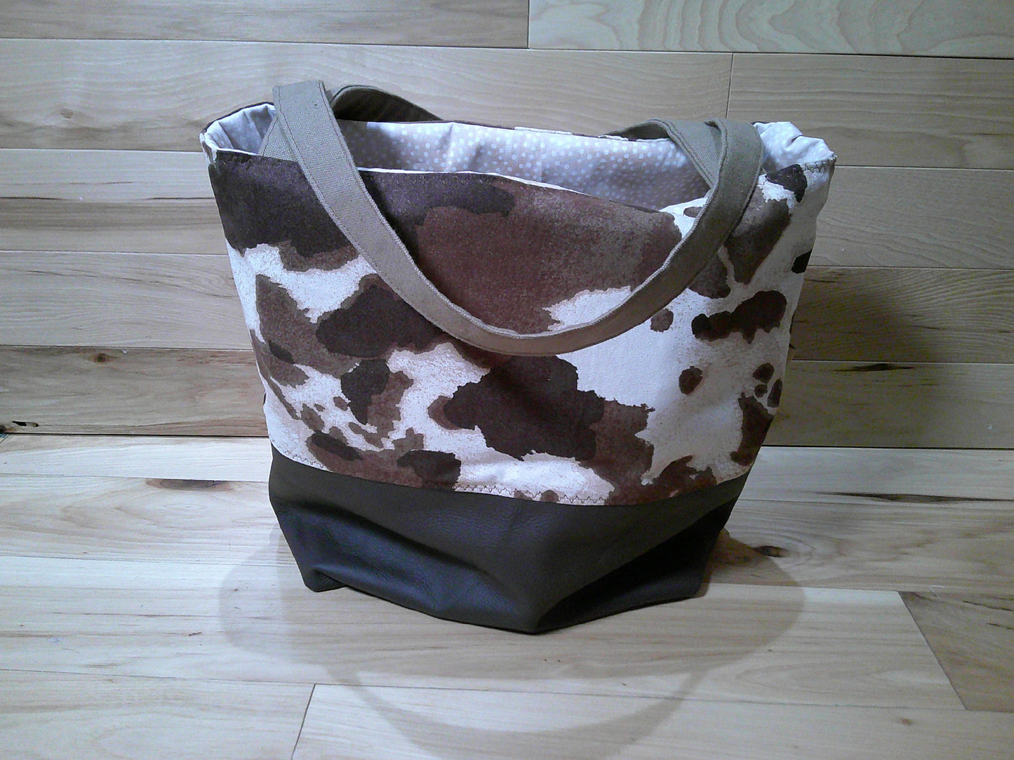 In stock Leather ~ bags