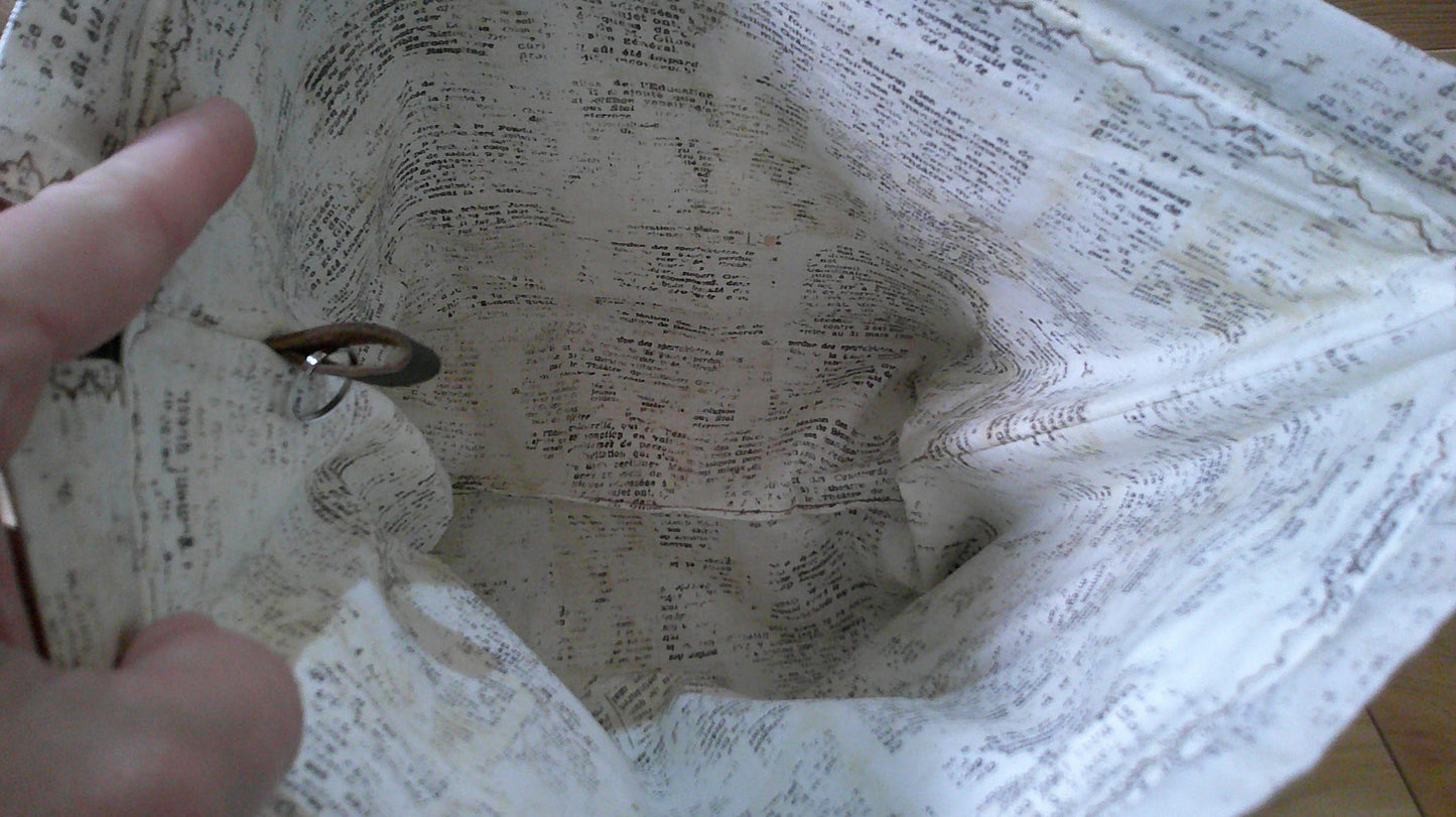Book on bookshelf w/ word inside ~ project bags