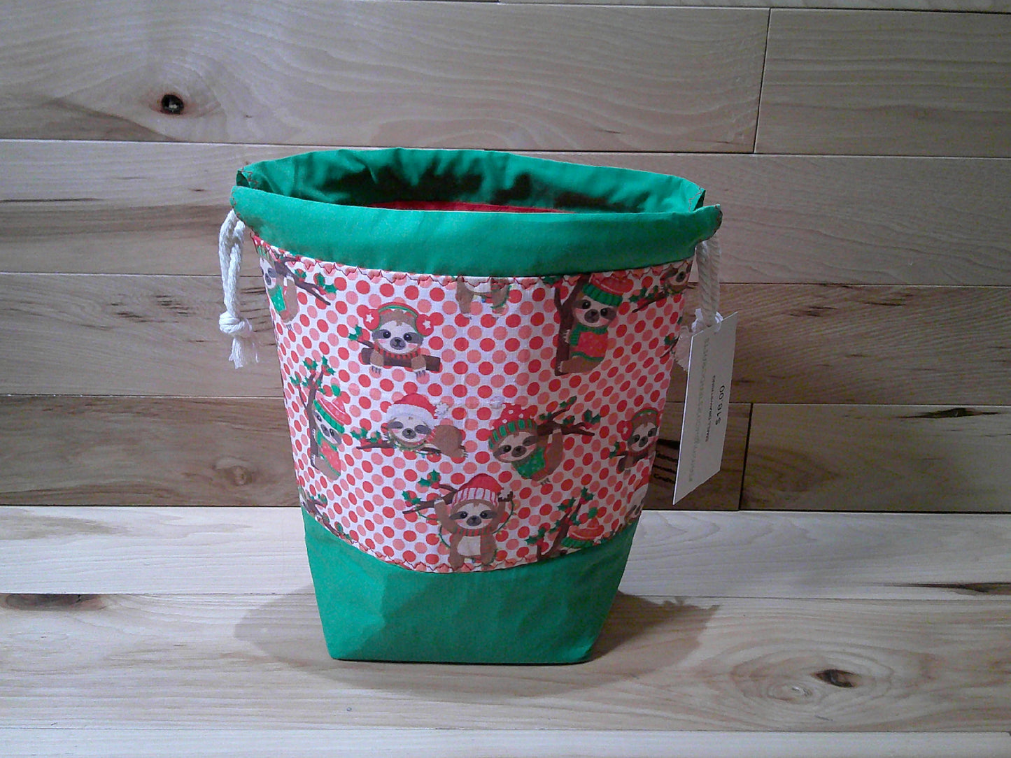 Santa Sloth w/ green & red project bags