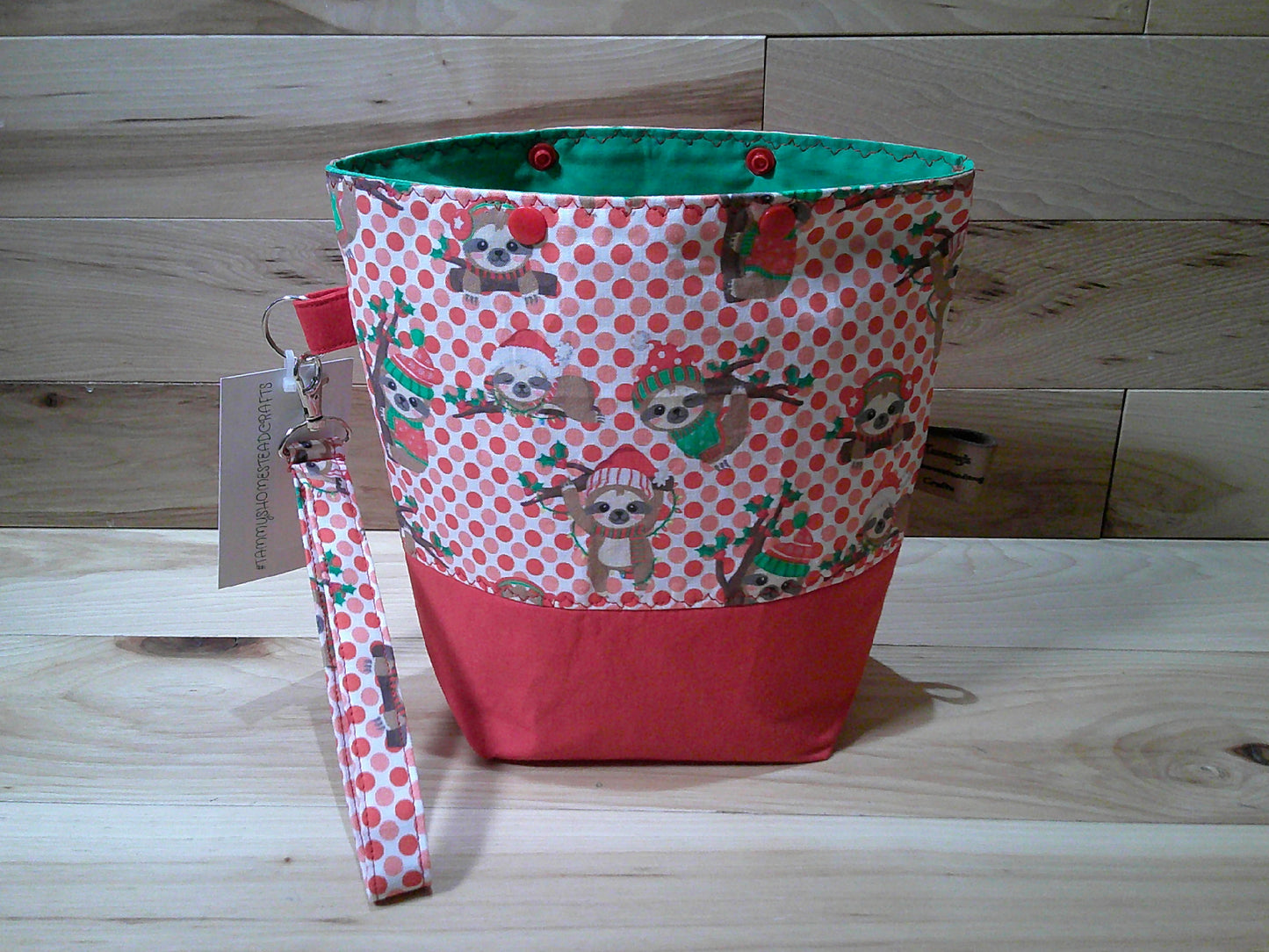 Santa Sloth w/ green & red project bags