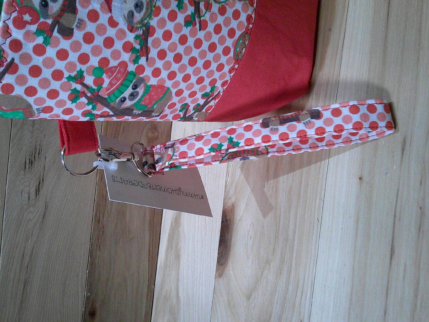 Santa Sloth w/ green & red project bags