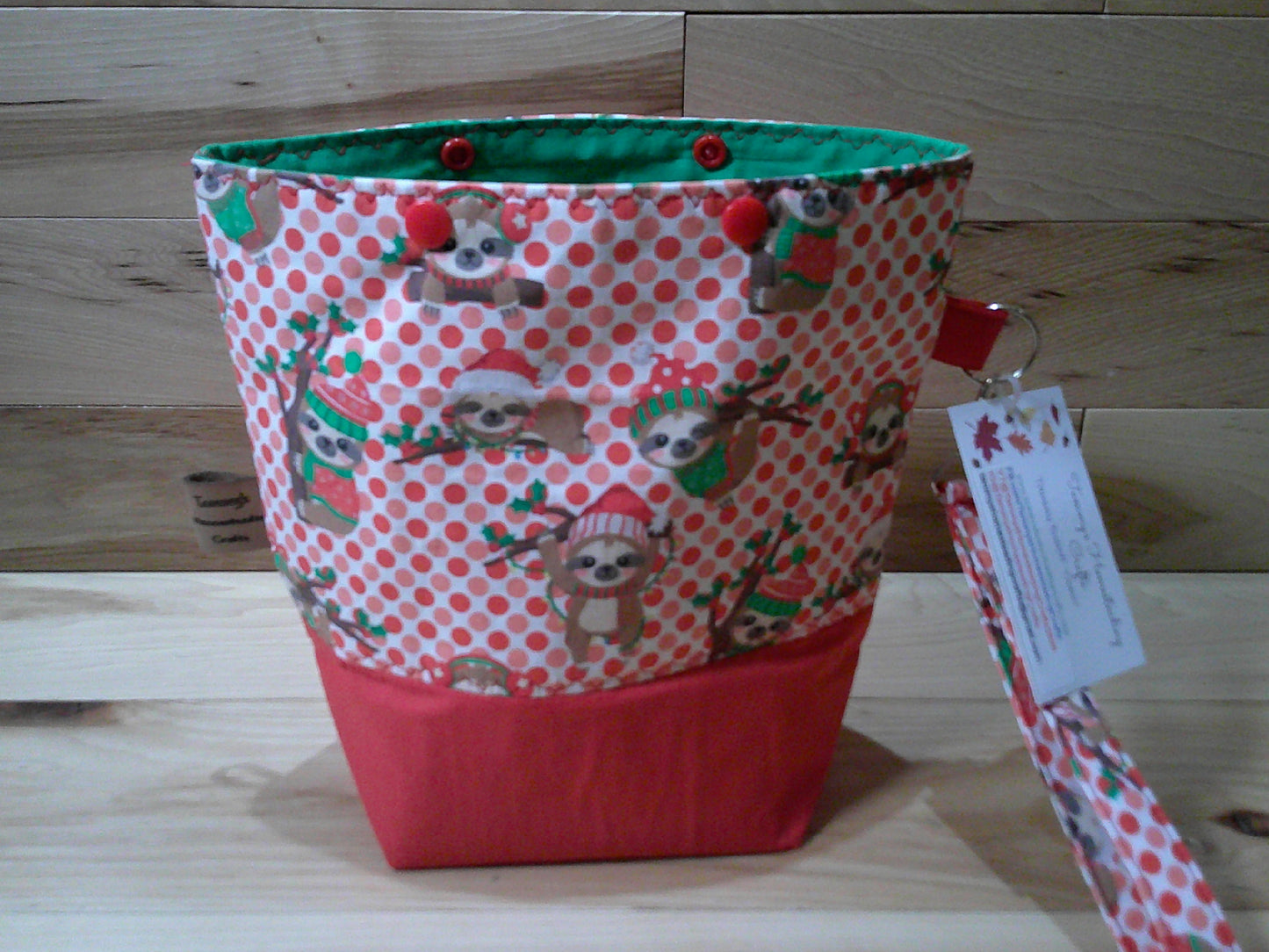 Santa Sloth w/ green & red project bags