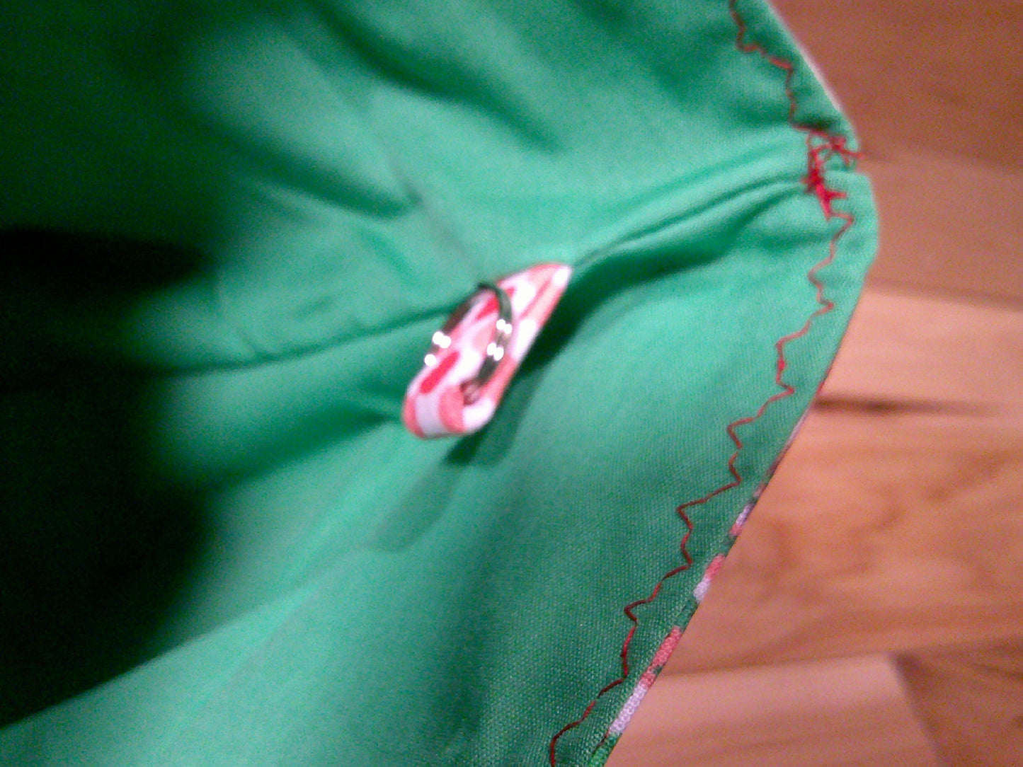 Santa Sloth w/ green & red project bags