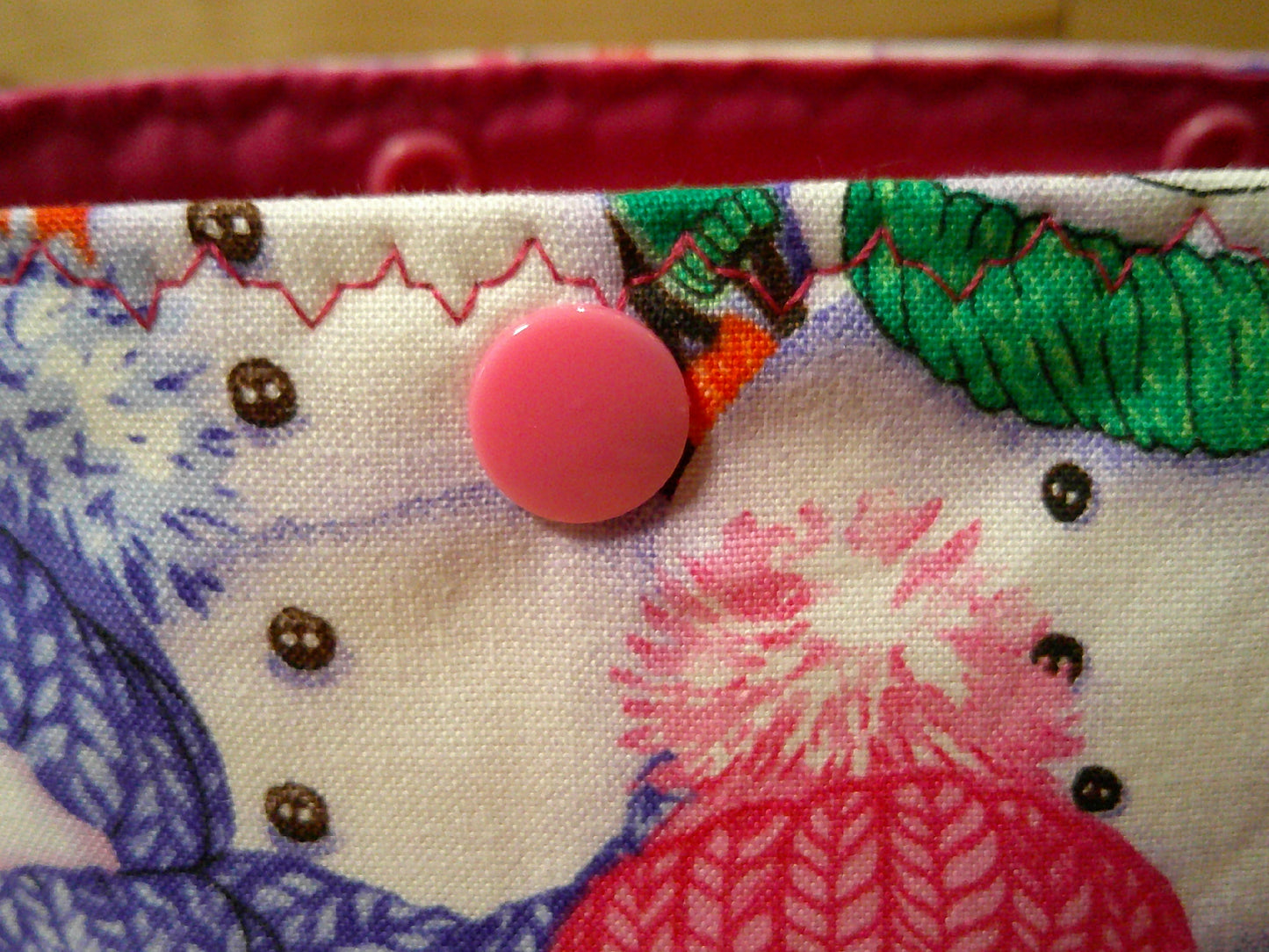 Snowman w/ colored scarves project bags
