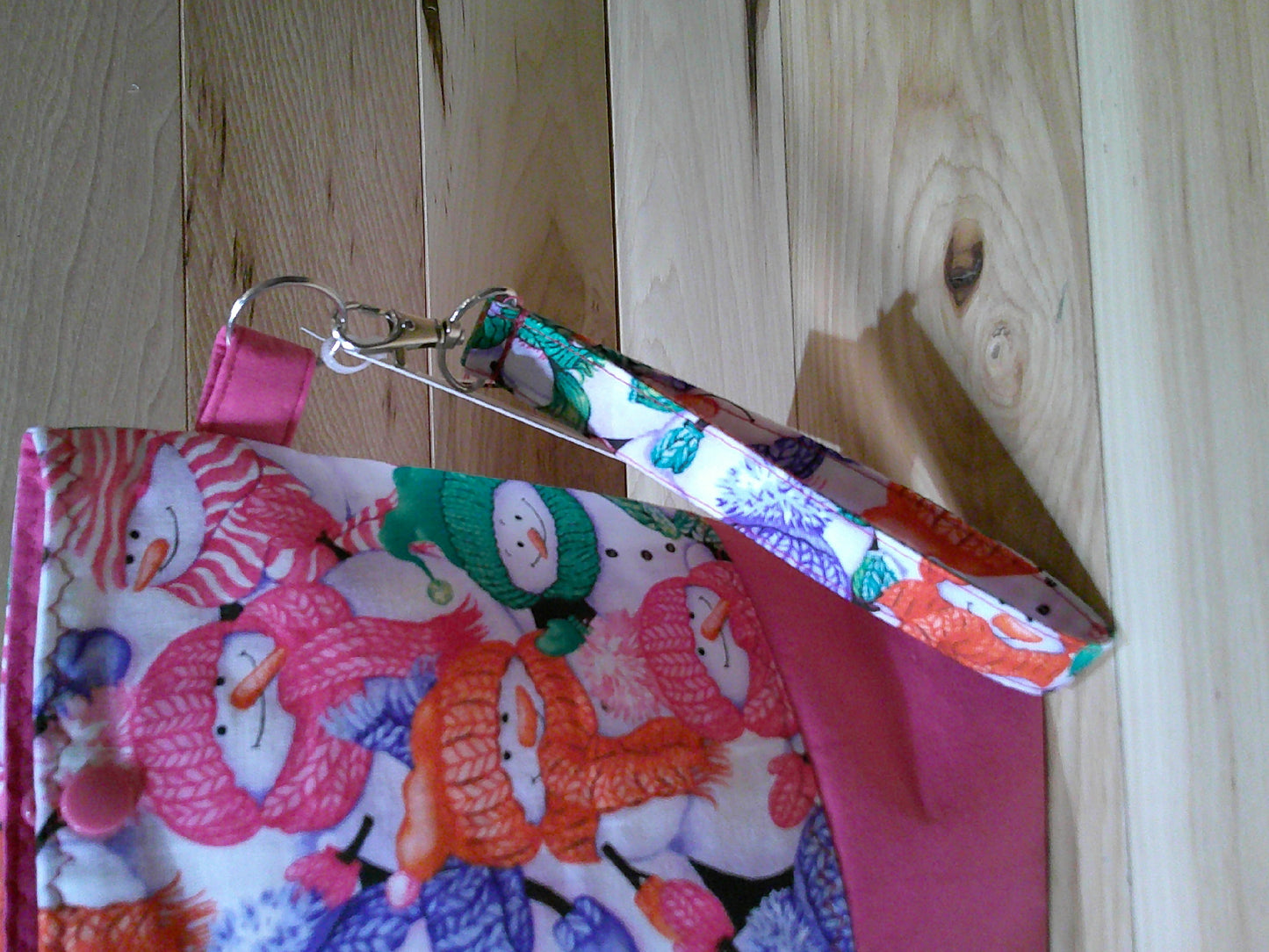 Snowman w/ colored scarves project bags