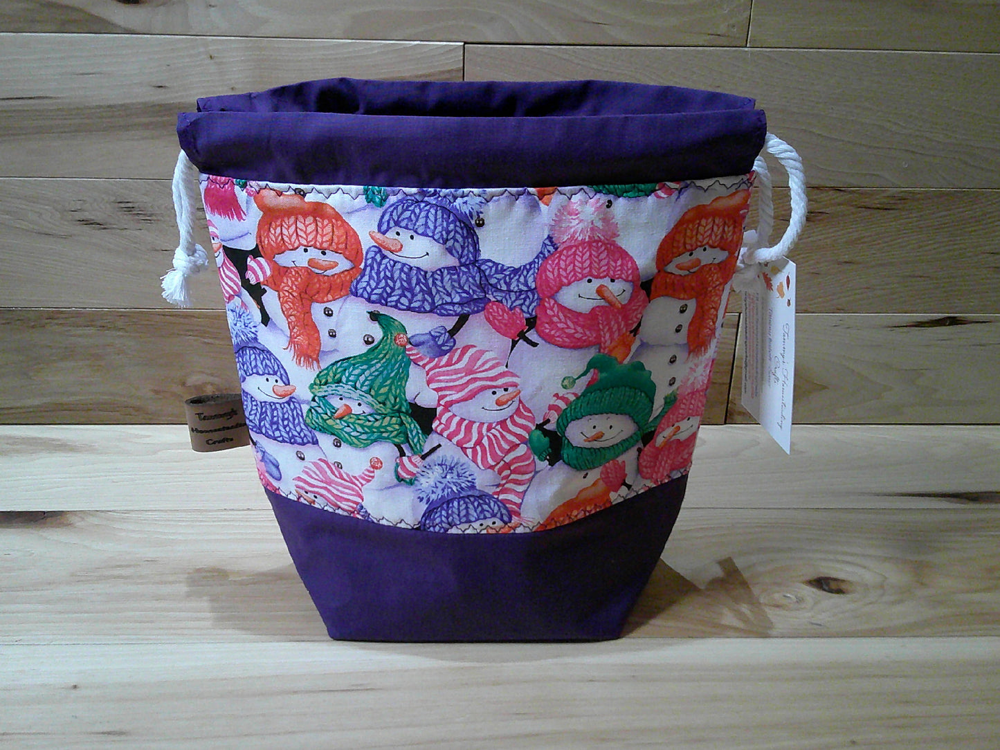 Snowman w/ colored scarves project bags