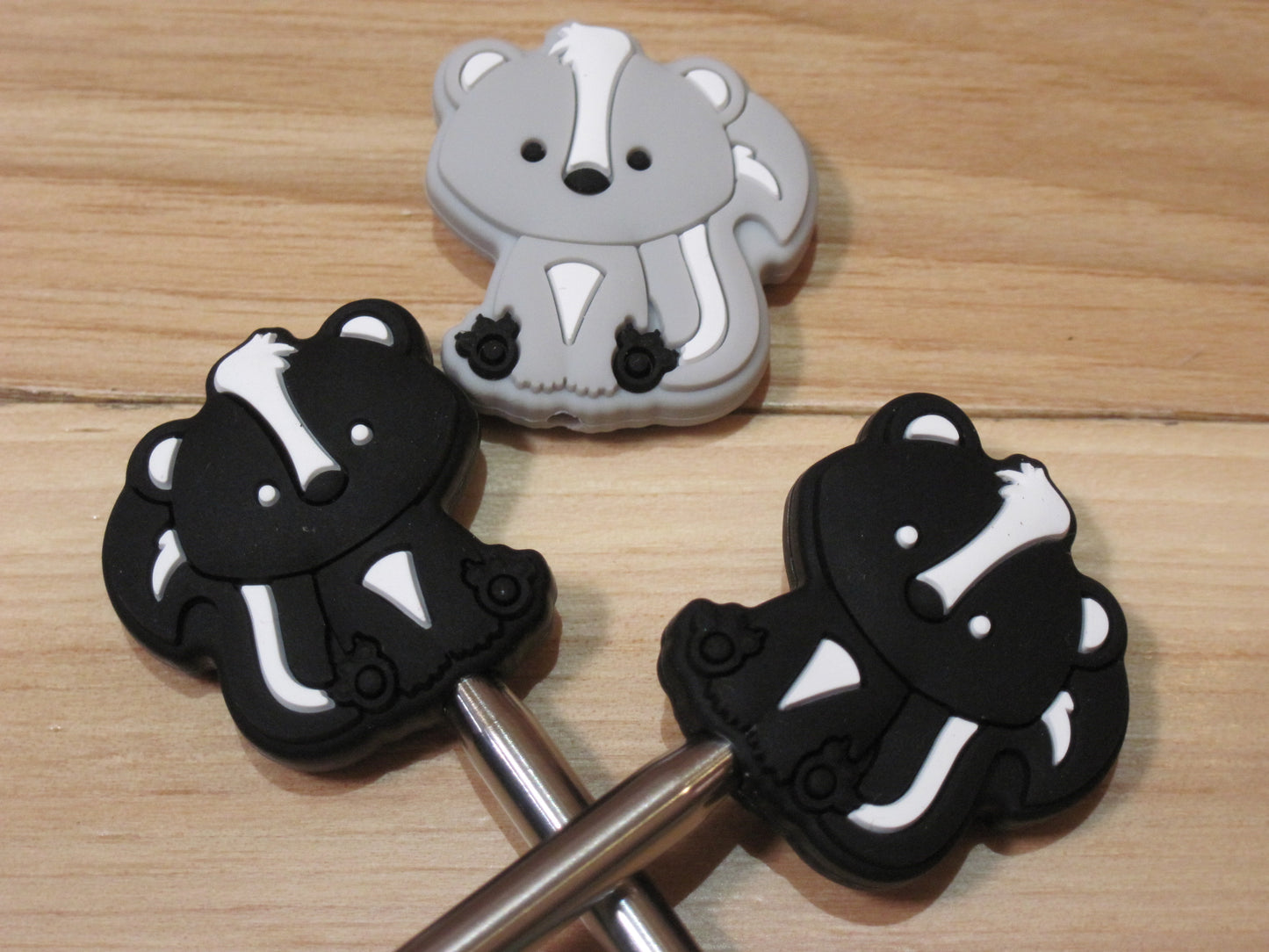 Skunk ~ Stitch Stopper