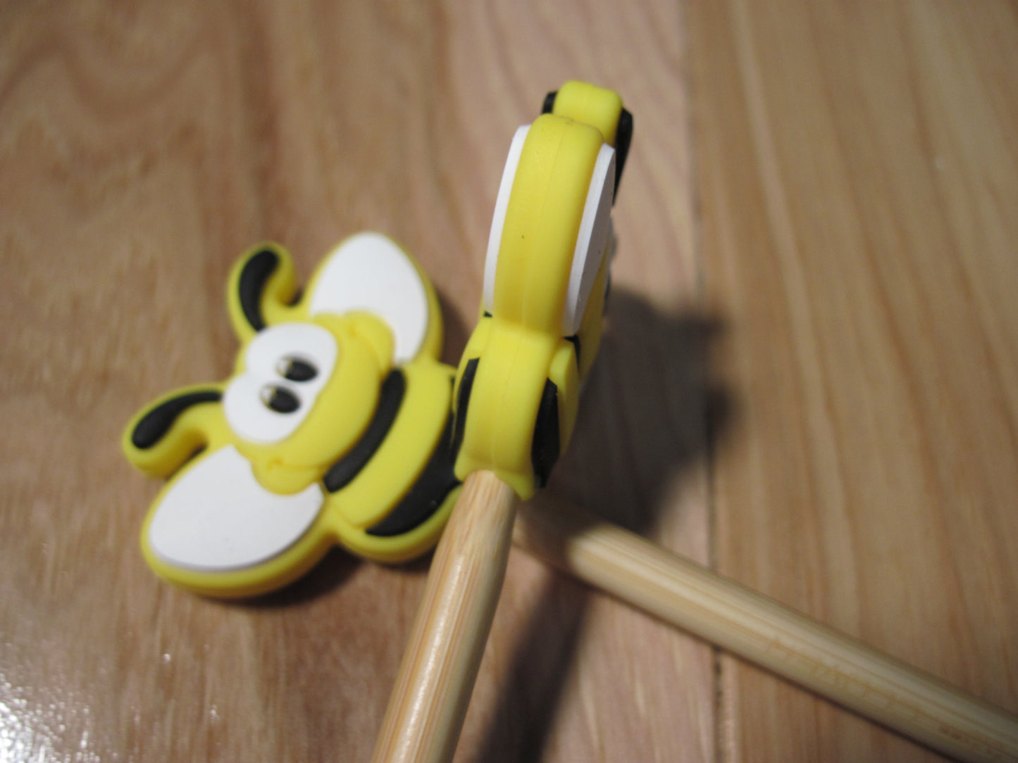 Bee ~ stitch stoppers