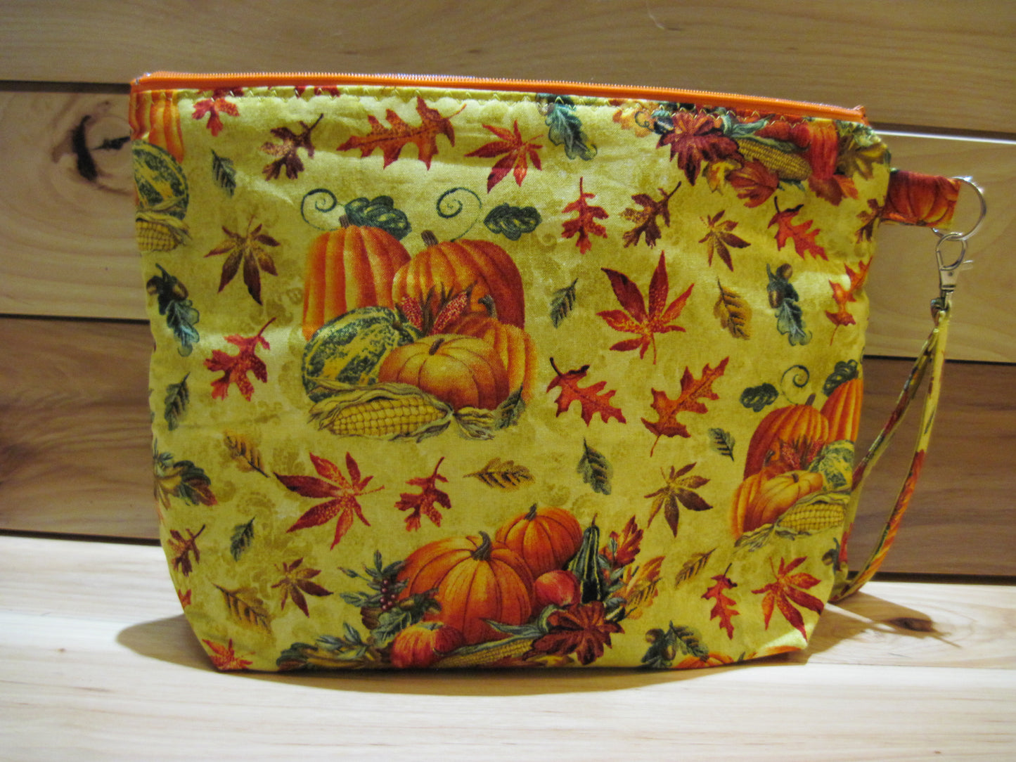 Medium Pumpkin with Green Project bag