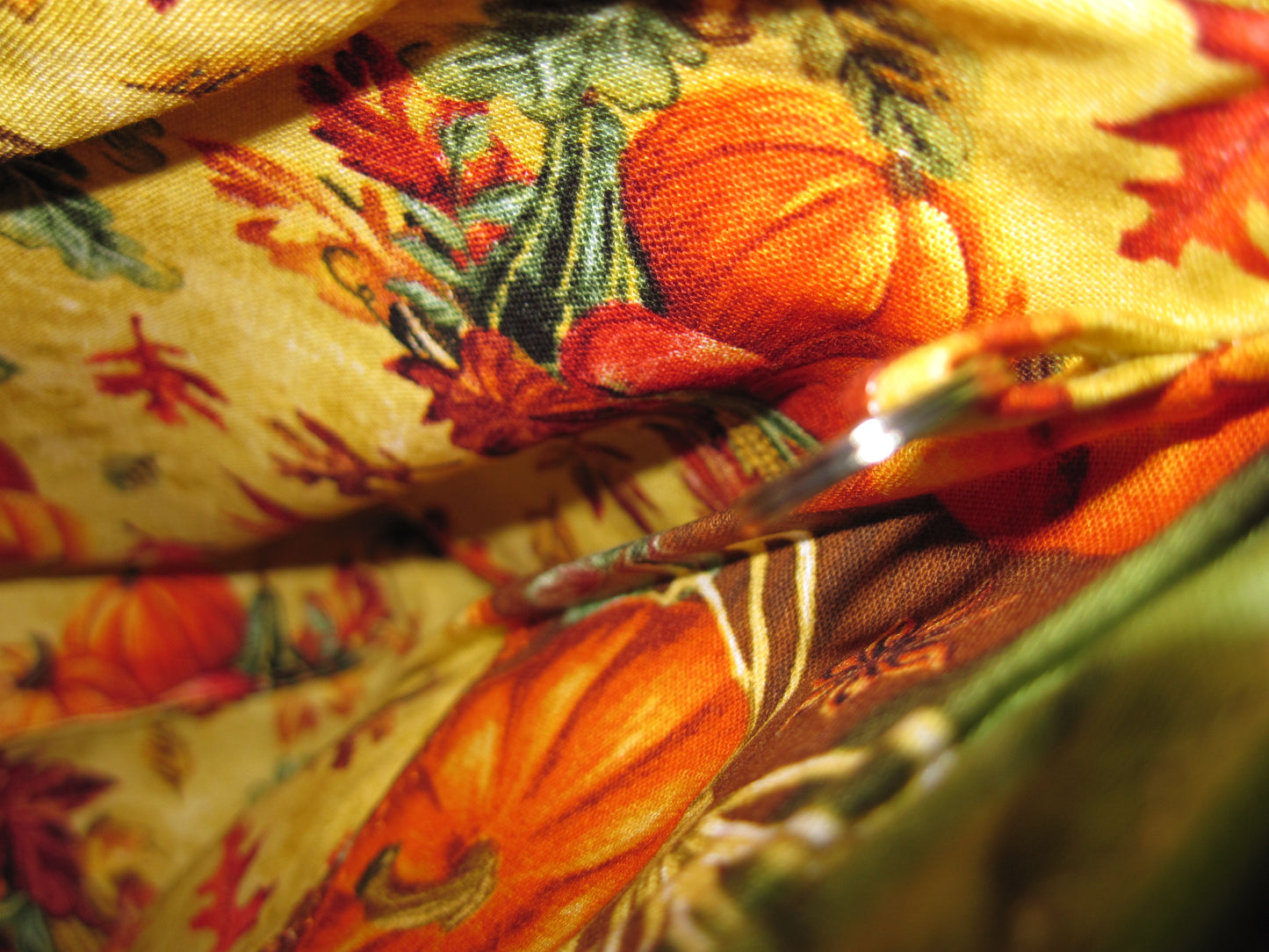 Large Project Bag Pumpkins with Leaves