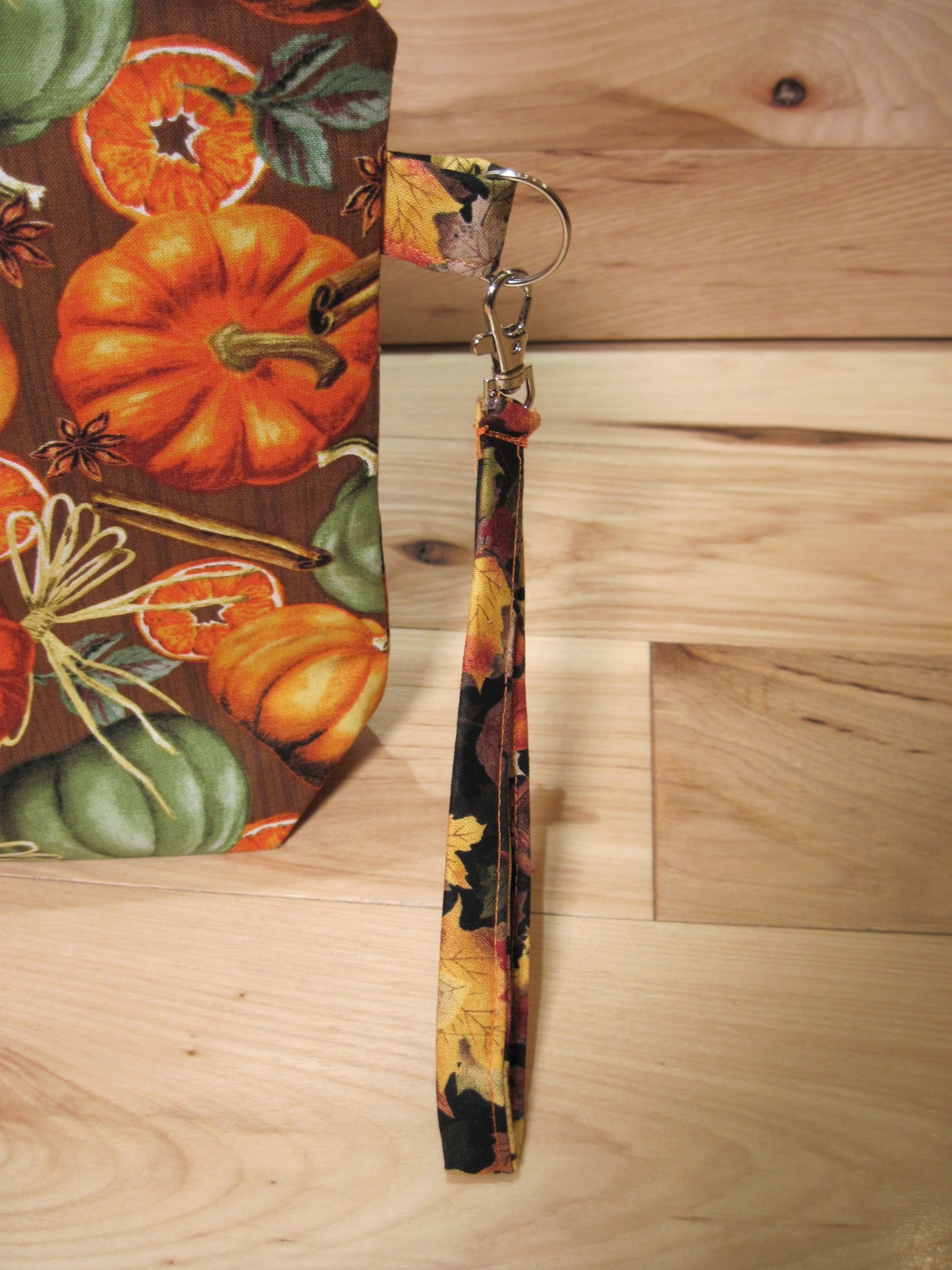 Large Project Bag Leaves with Pumpkins