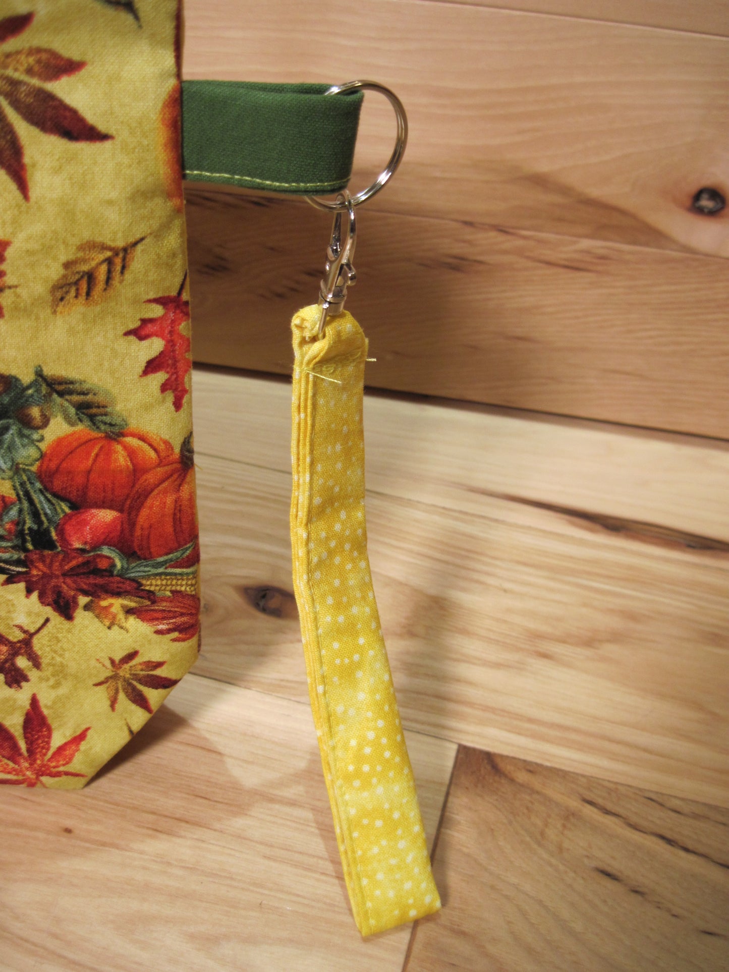 Medium Pumpkin/ Leaves with Yellow project bag