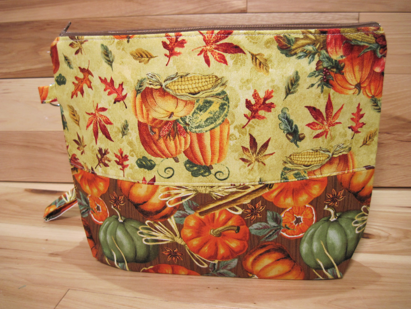 Medium Pumpkins & Leaves with inside pocket Project bag