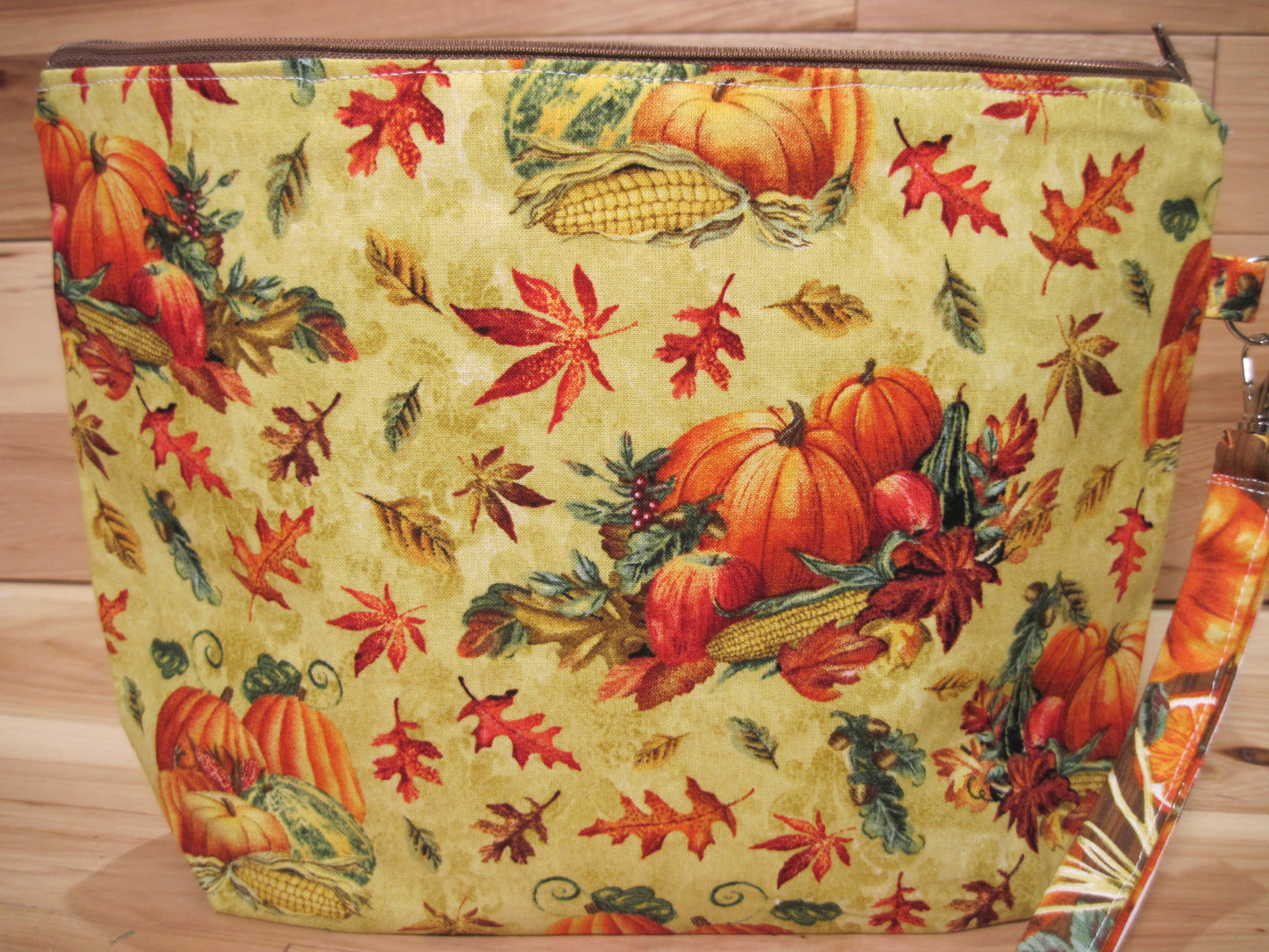 Medium Pumpkins & Leaves with inside pocket Project bag