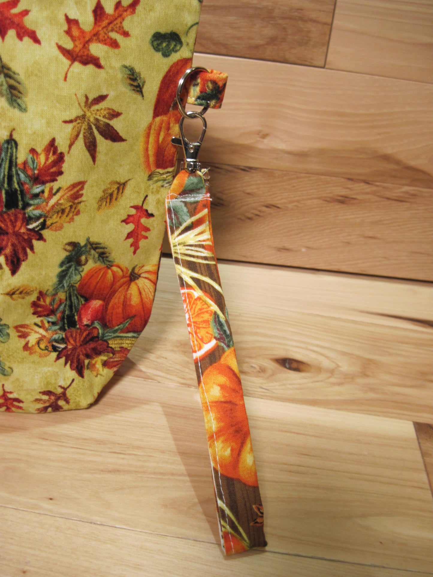 Medium Pumpkins & Leaves with inside pocket Project bag