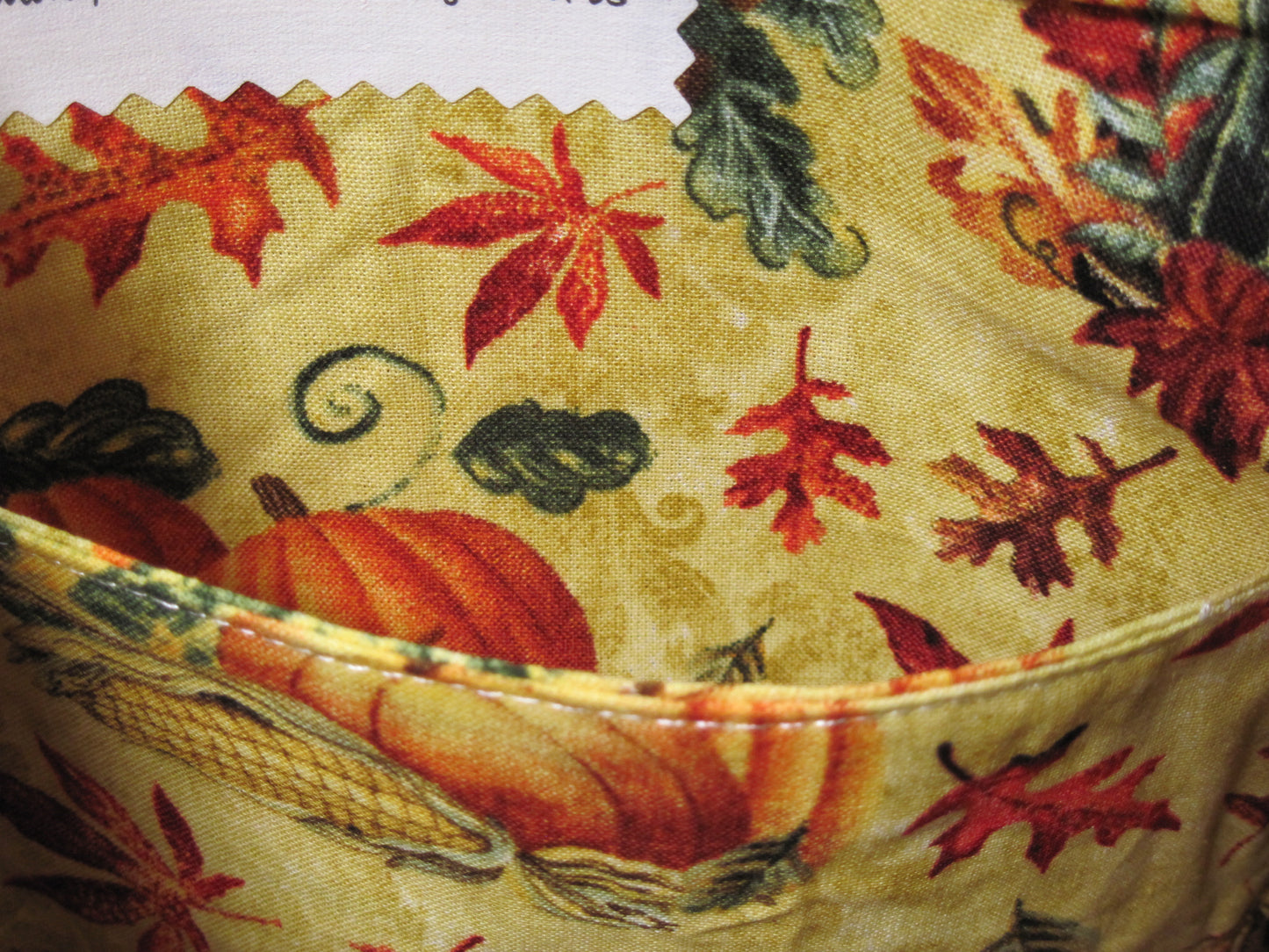 Medium Pumpkin & Leaves with inside pocket project bag