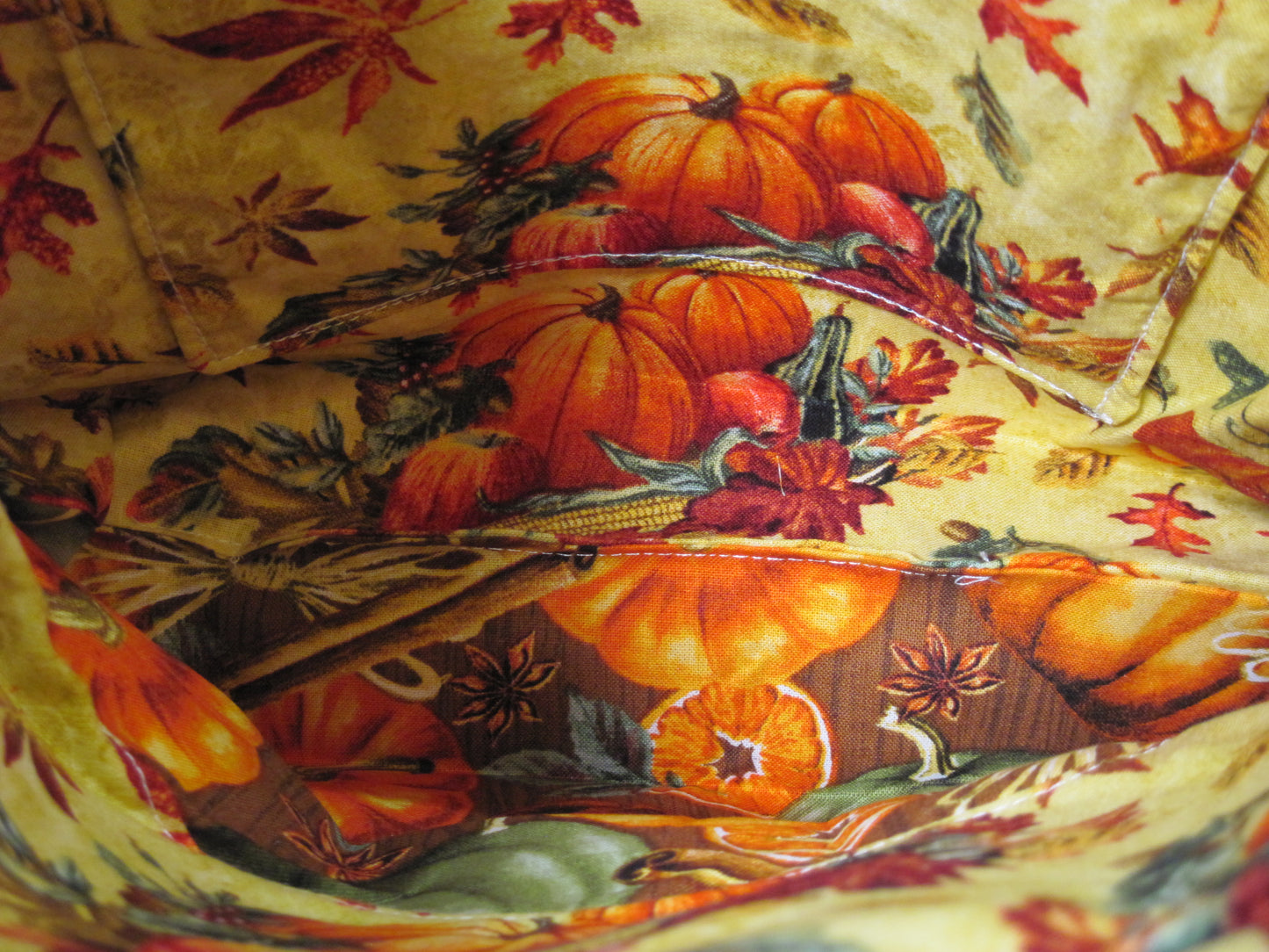 Medium Pumpkin & Leaves with inside pocket project bag
