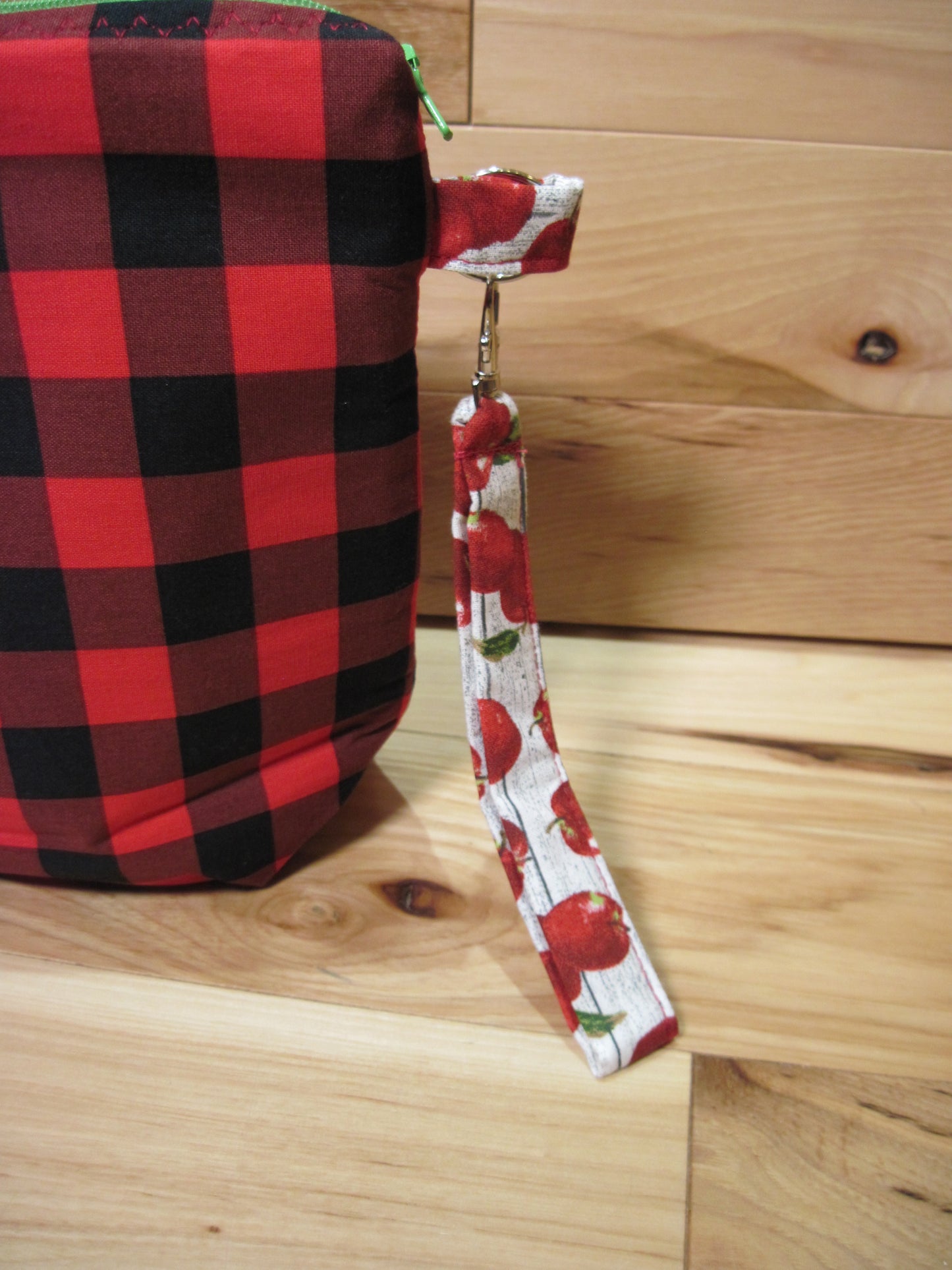 Medium Window Apple with Red/Black Plaid green zipper project bag