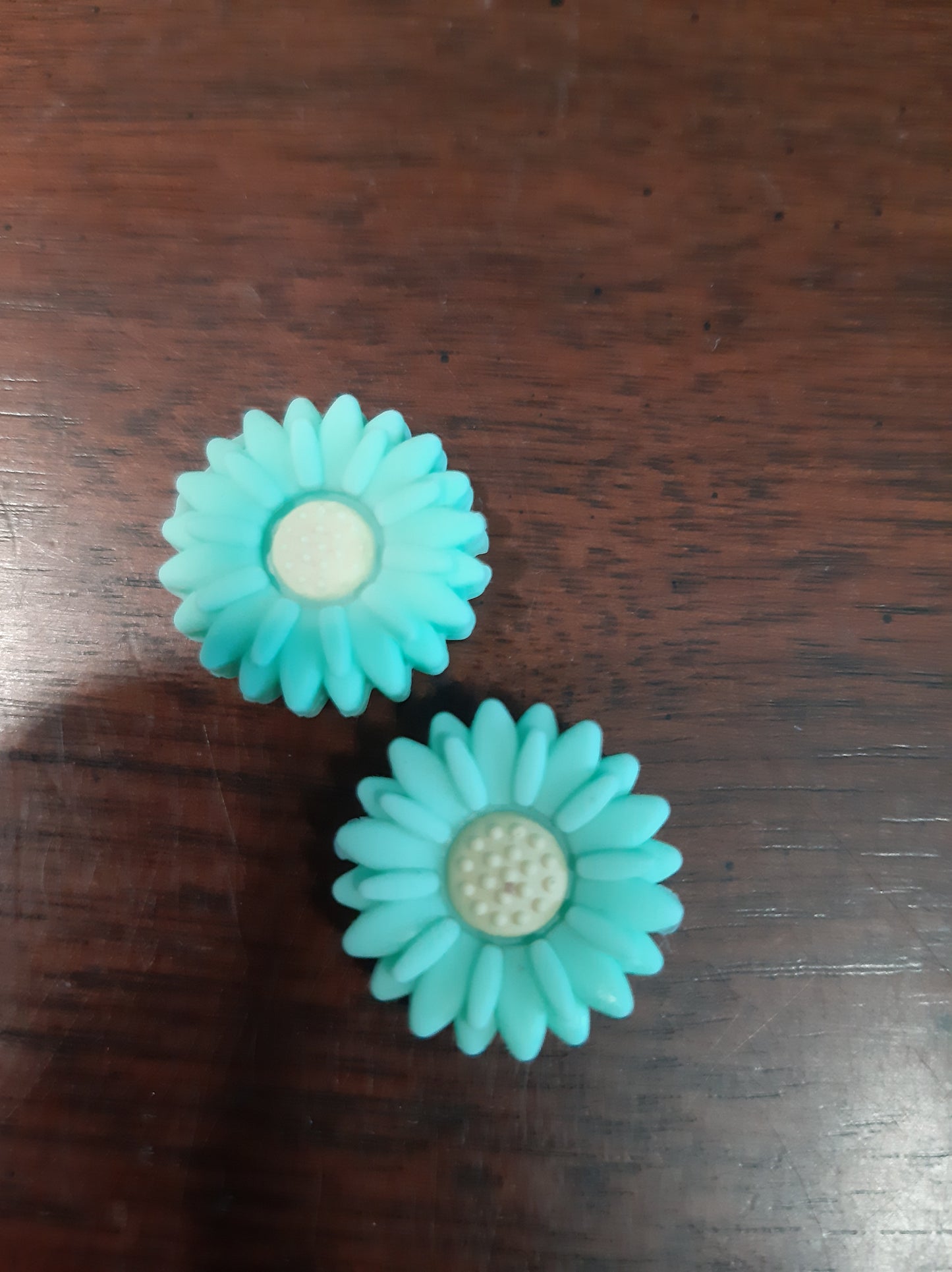 Opal Daisy ~ stitch stoppers