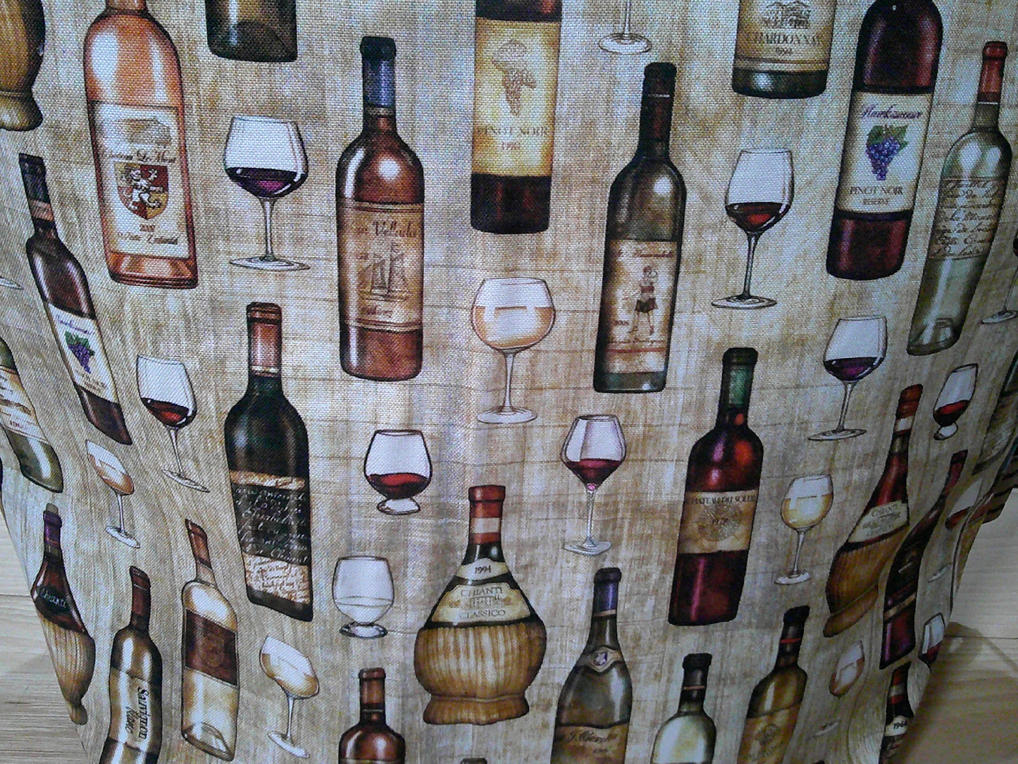 Wine bottles w/ grapes ~ project bags