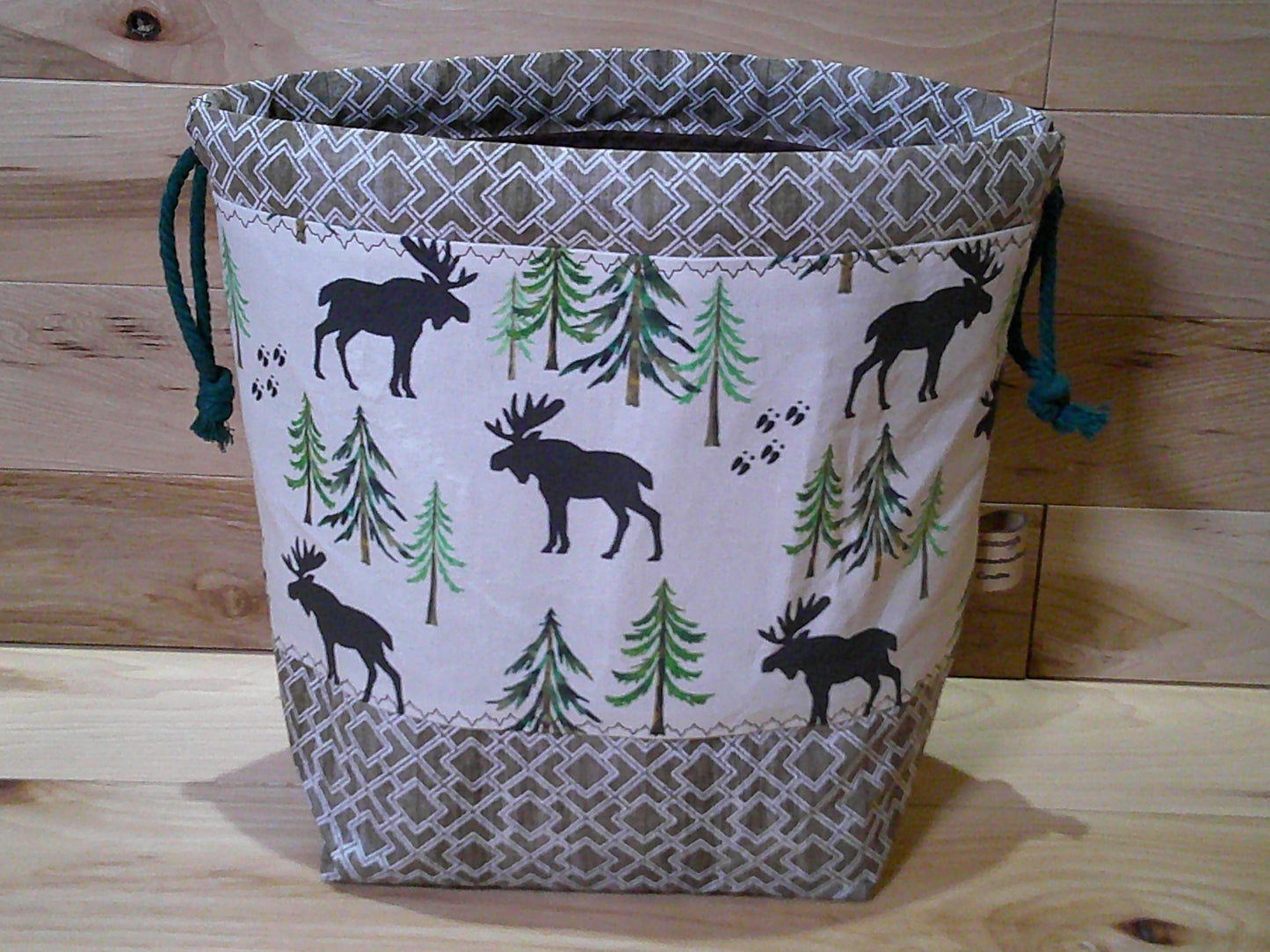 Moose w/ trees ~ project bags