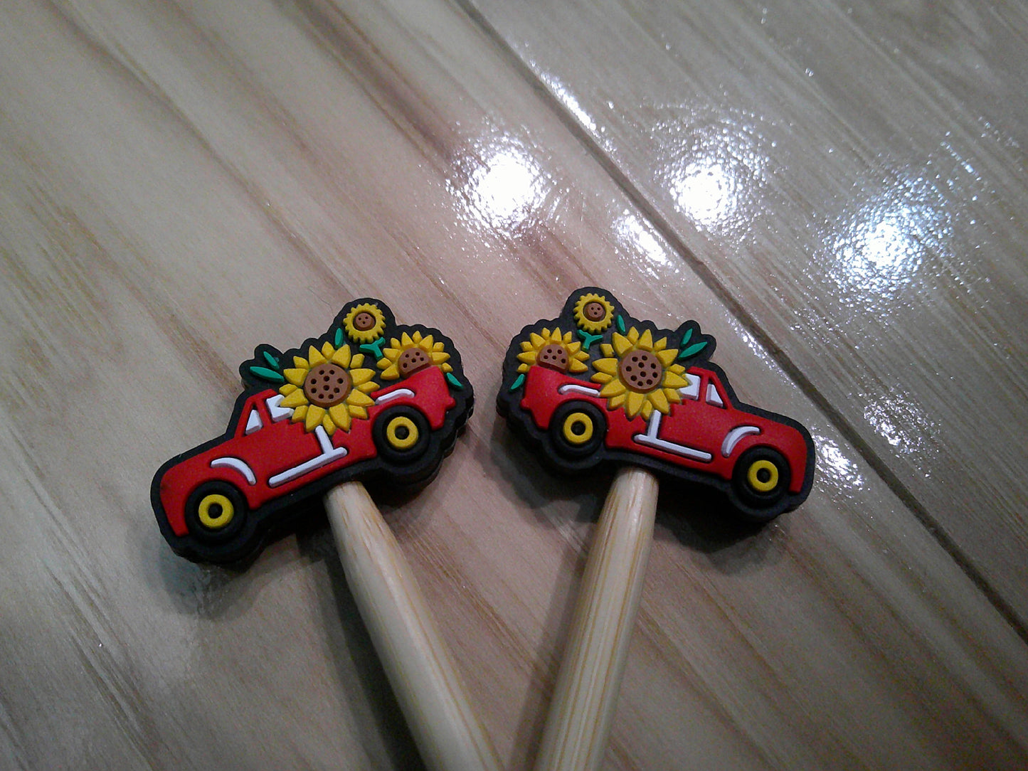 Red Truck w/ Sunflowers ~ stitch stoppers