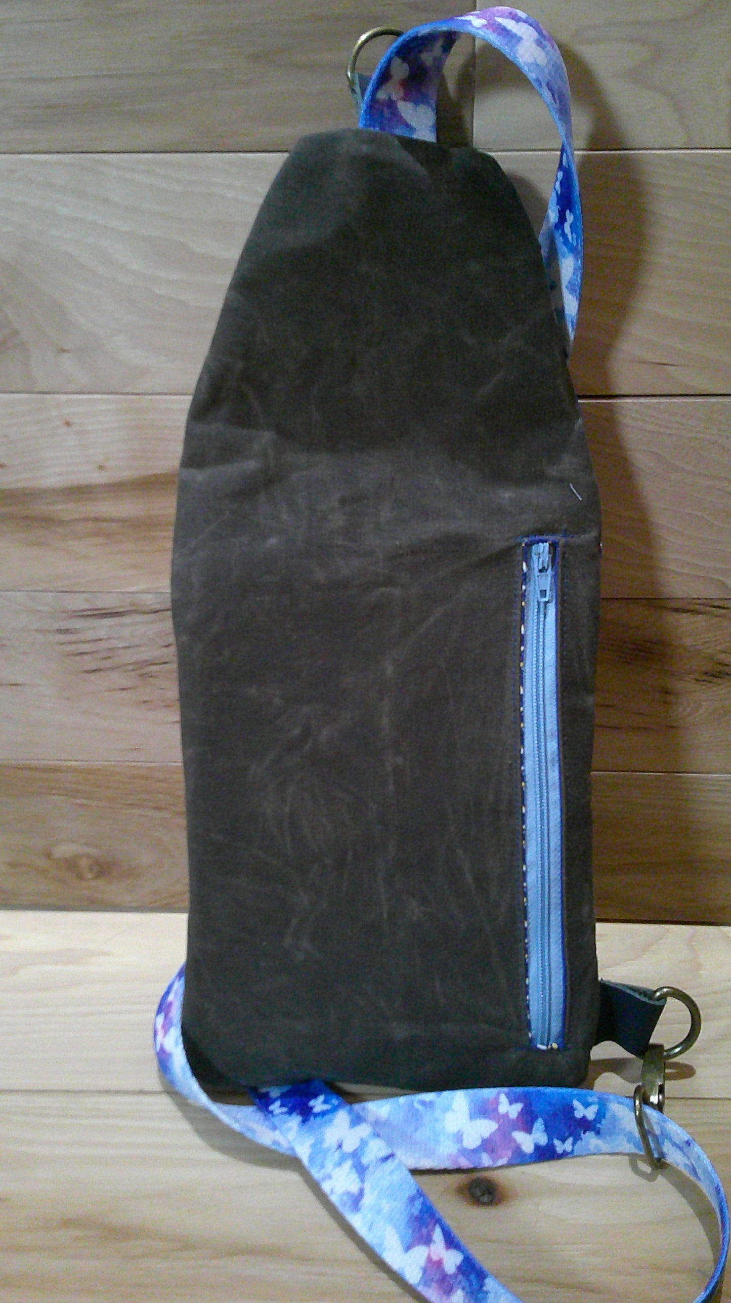 Mini Traveler / Crossbody / Sling bag