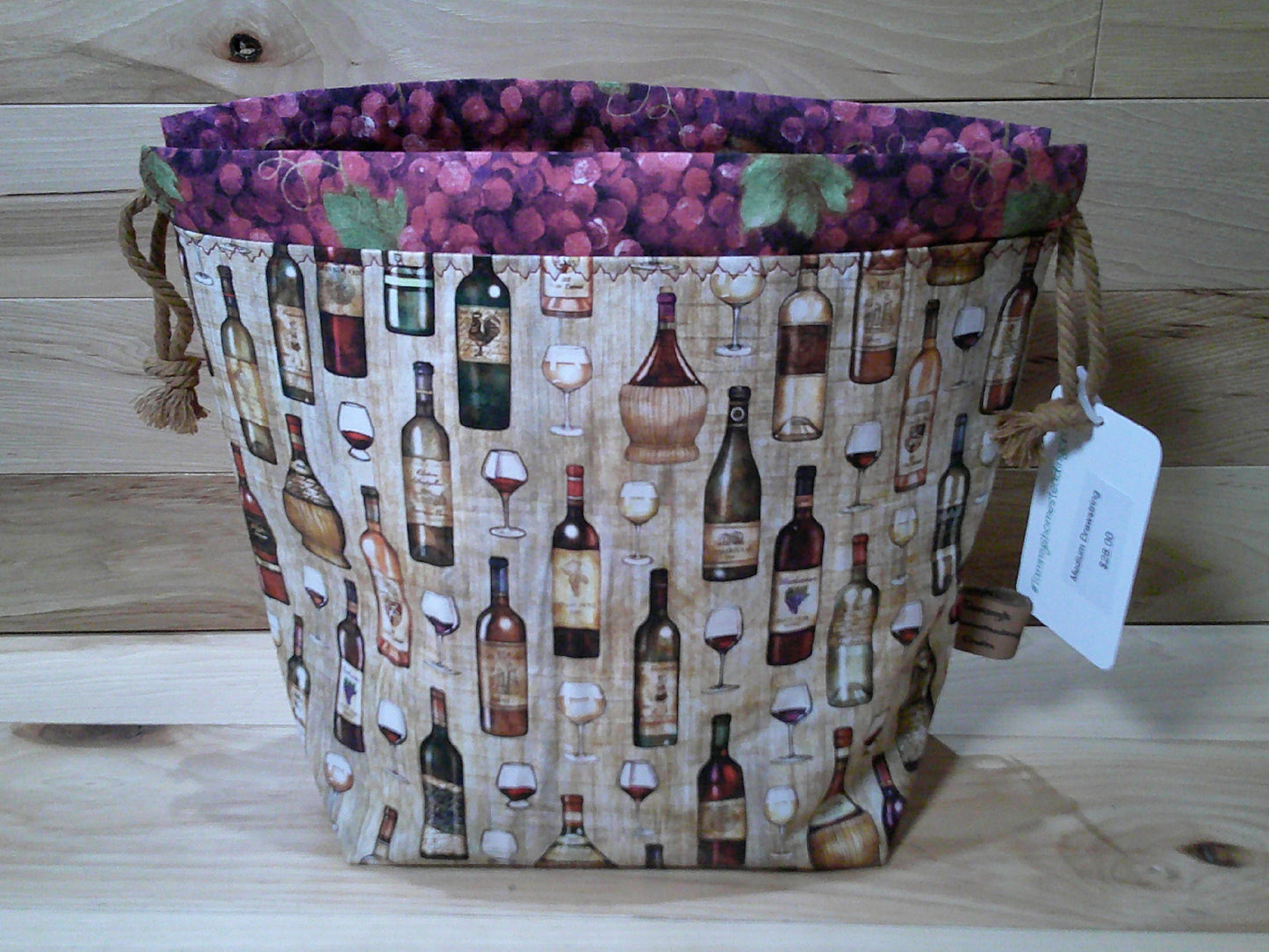 Wine bottles w/ grapes ~ project bags