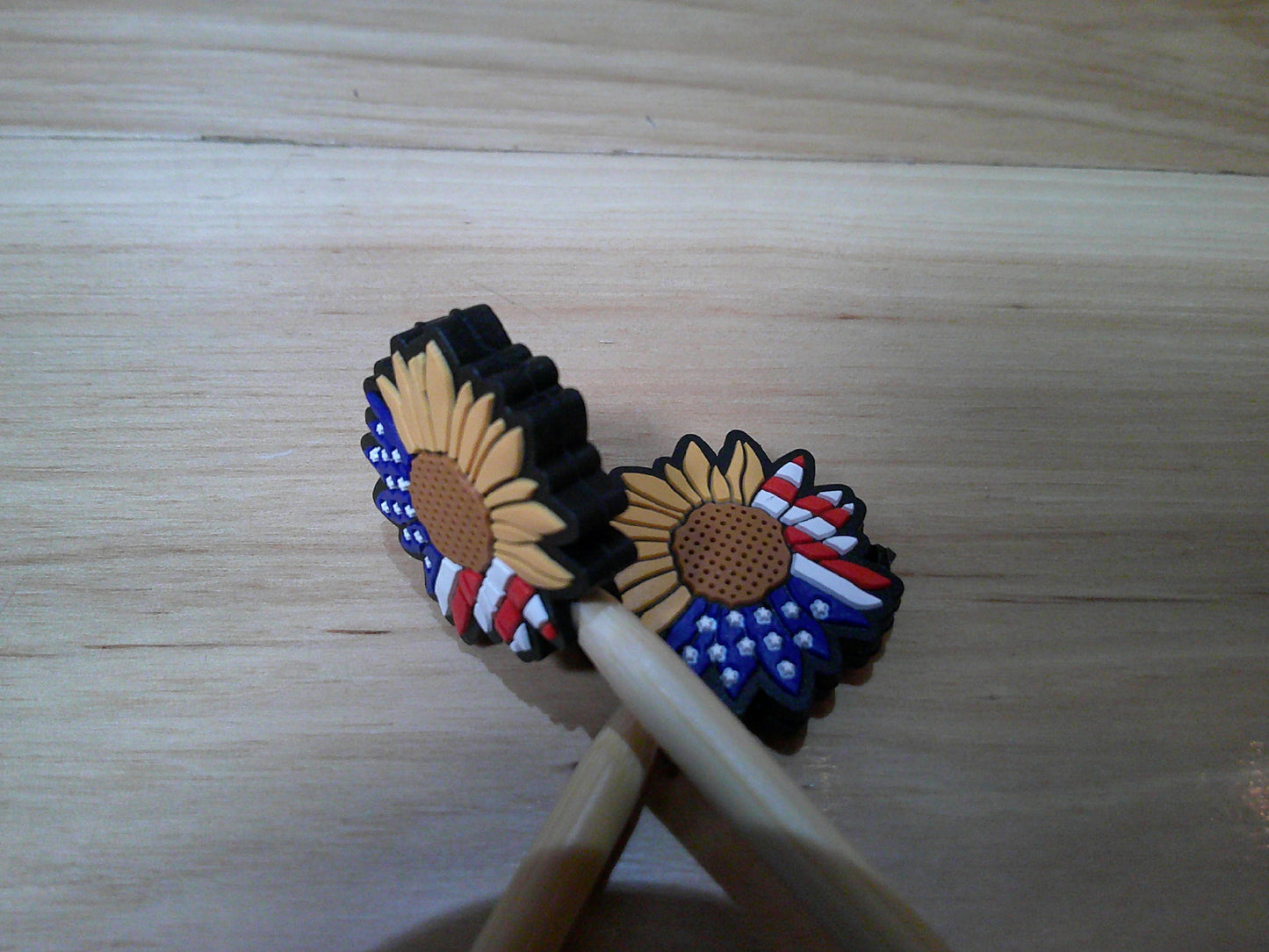 Flag w/ sunflower ~ stitch stoppers