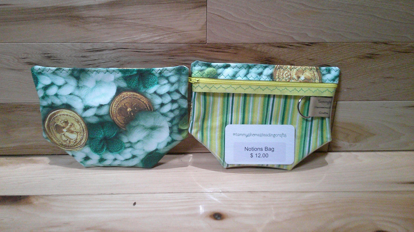 Knitted Shamrocks w/ coins ~ project bags