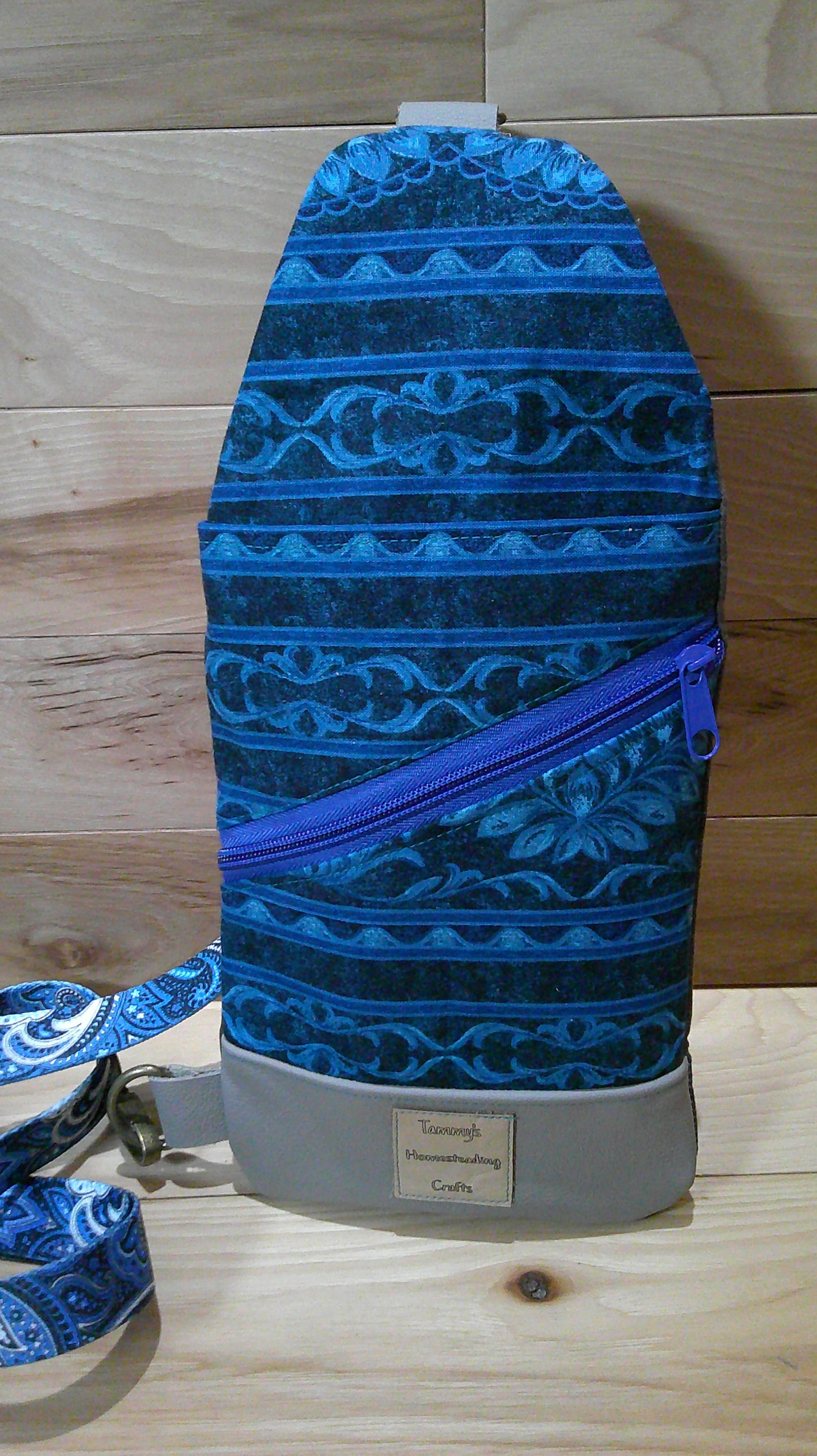 Mini Traveler / Crossbody / Sling bag