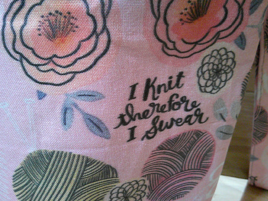"I knit therefore I swear" w/ periwinkle ~ project Bags