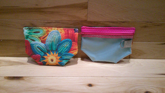 Knitted & Crochet Daisy Flowers ~ project bags