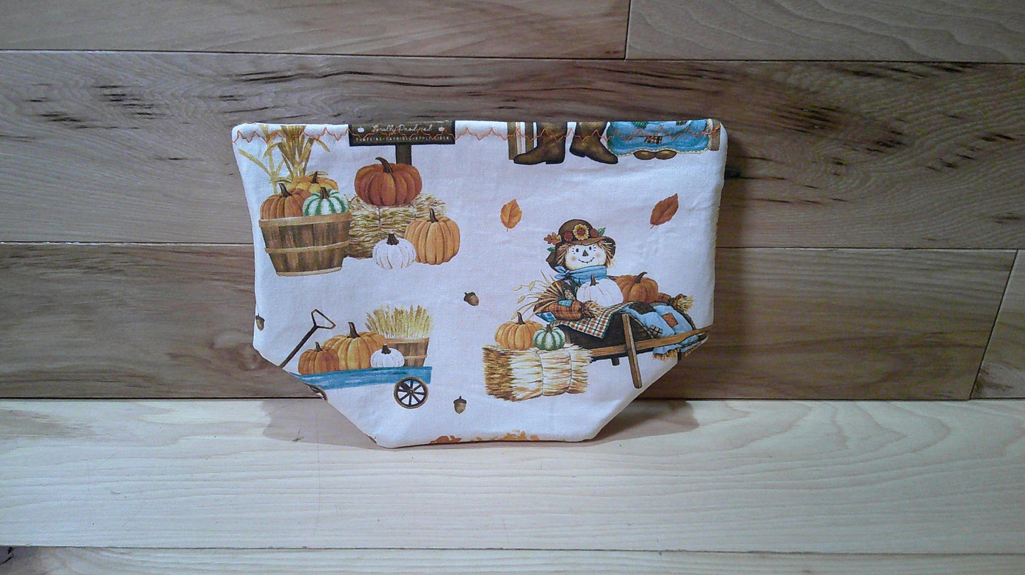 Scarecrow w/ barn & pumpkins ~ project bags