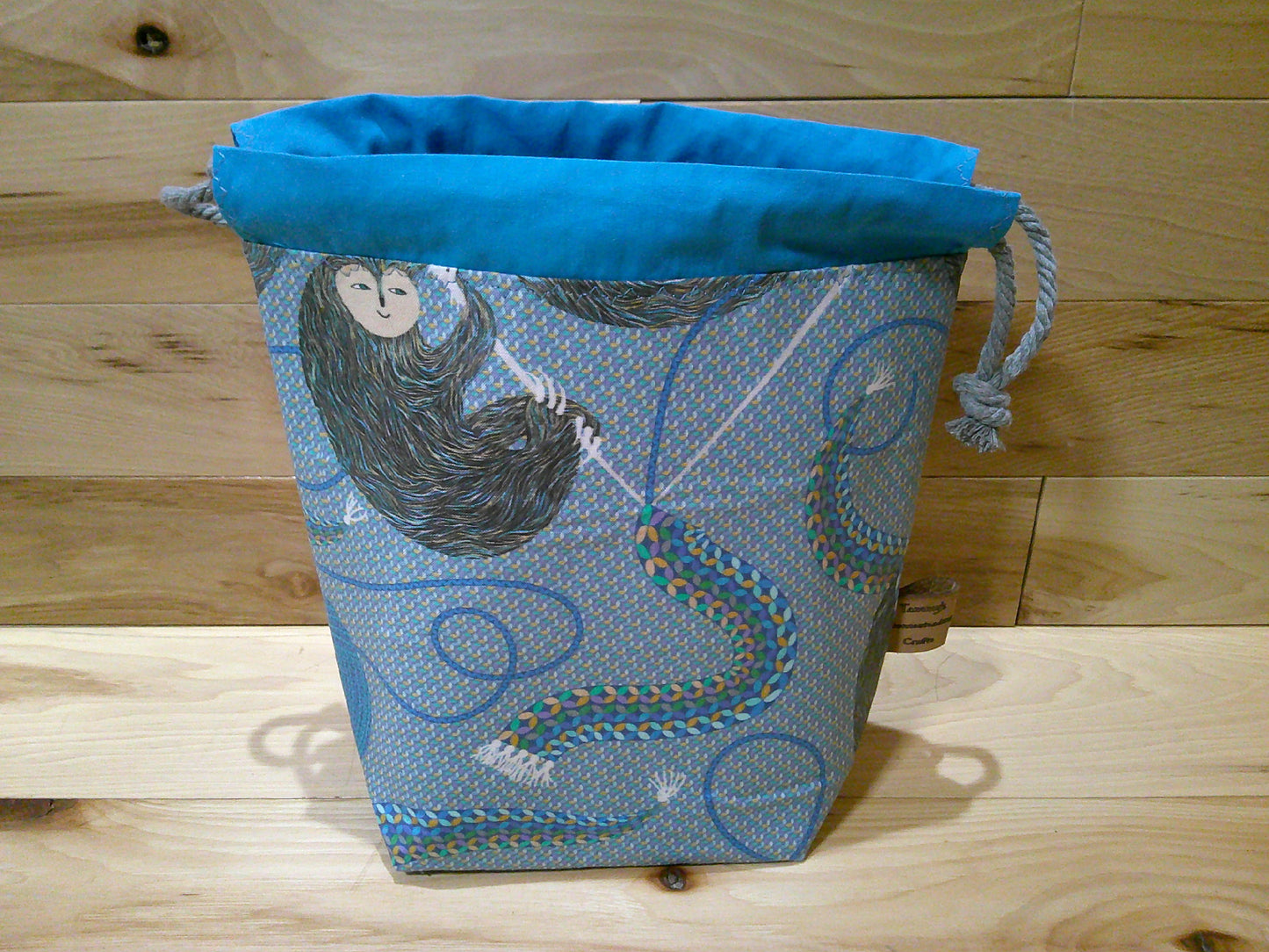 Knitting Sloth w/ bright blue project bags