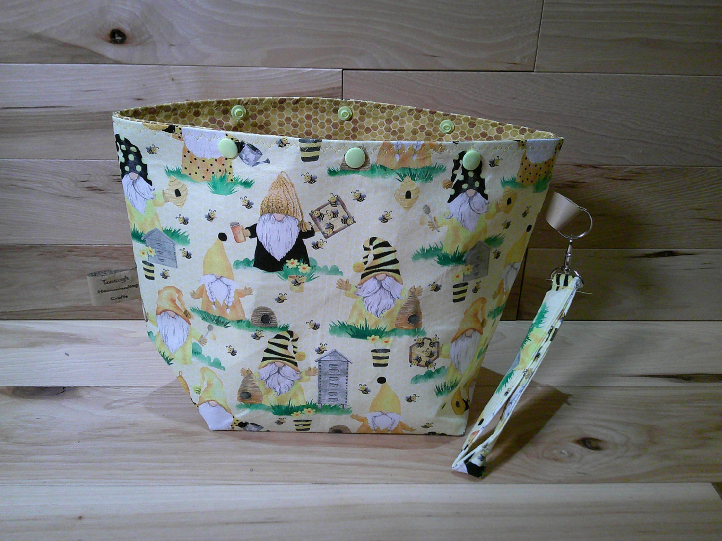 Bee Gnomes w/ honeycomb ~ project bags