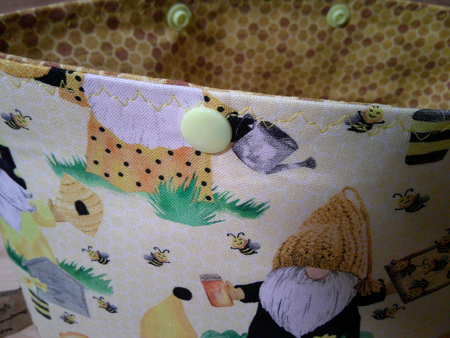 Bee Gnomes w/ honeycomb ~ project bags