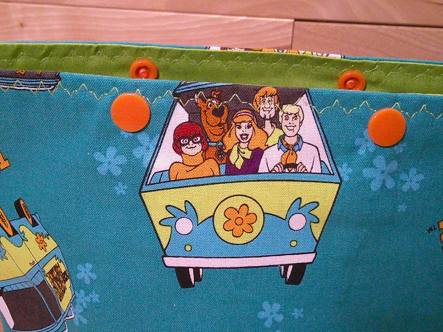 Scooby -Doo Mystery Machine ~ project bags