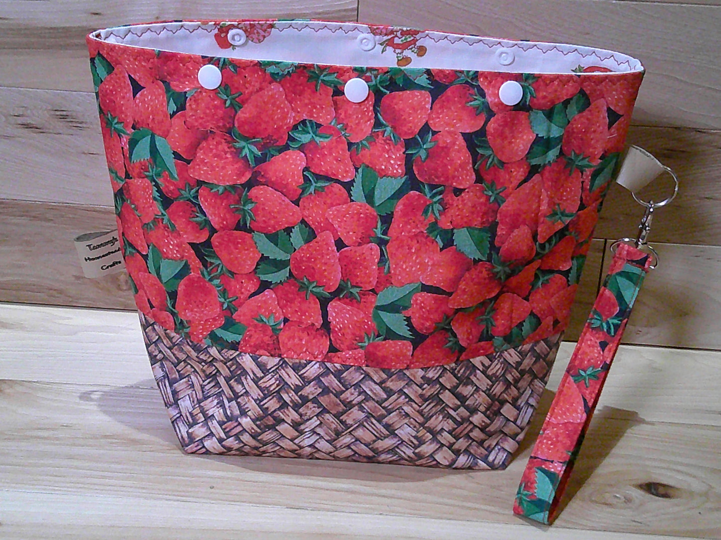 Strawberry in basket ~ project bags